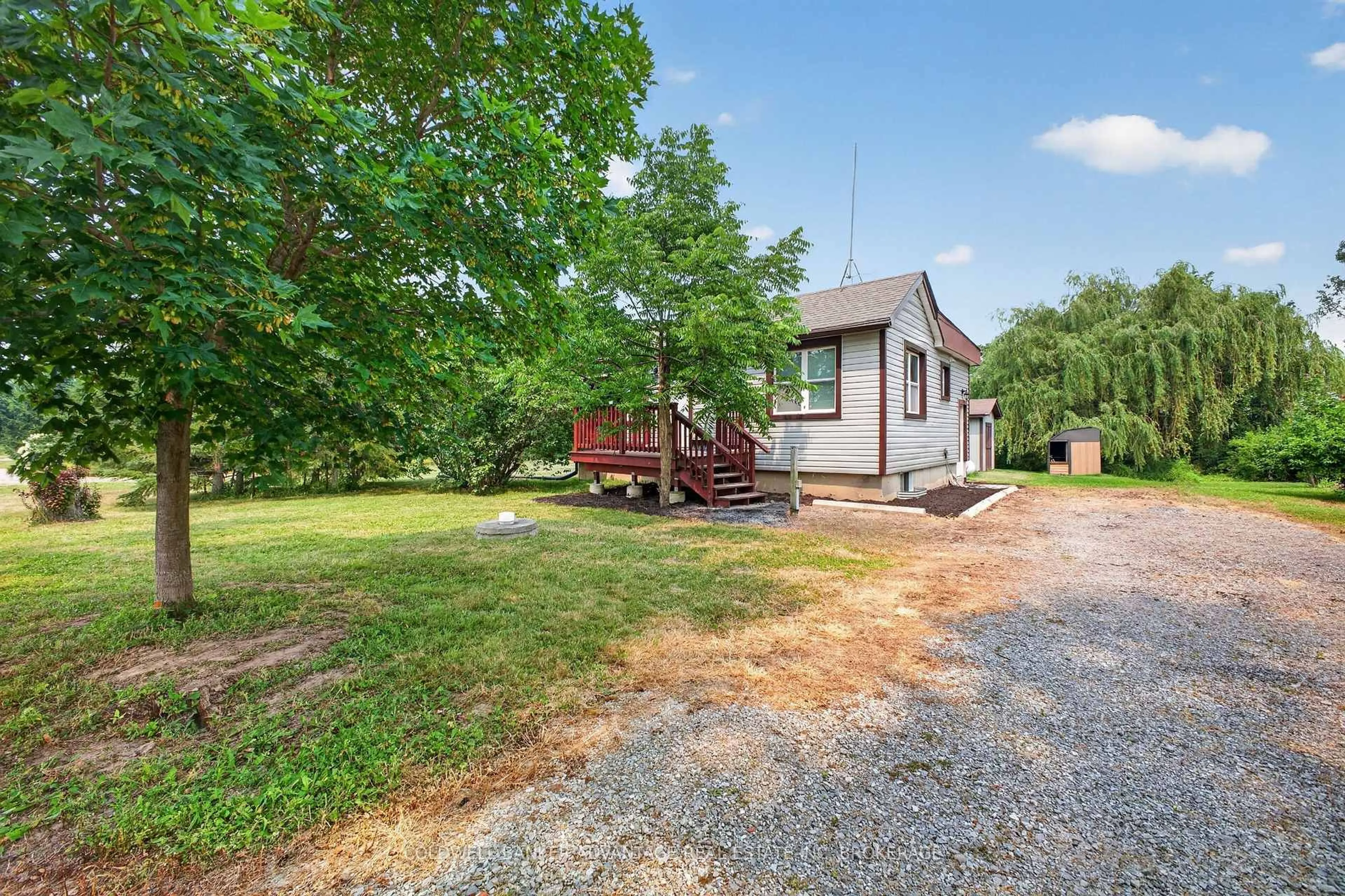 A pic from outside/outdoor area/front of a property/back of a property/a pic from drone, water/lake/river/ocean view for 81360 REGIONAL ROAD 27 Rd, Wainfleet Ontario L0S 1V0
