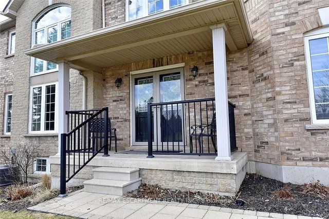 39 PANABAKER Dr #7, Hamilton 4