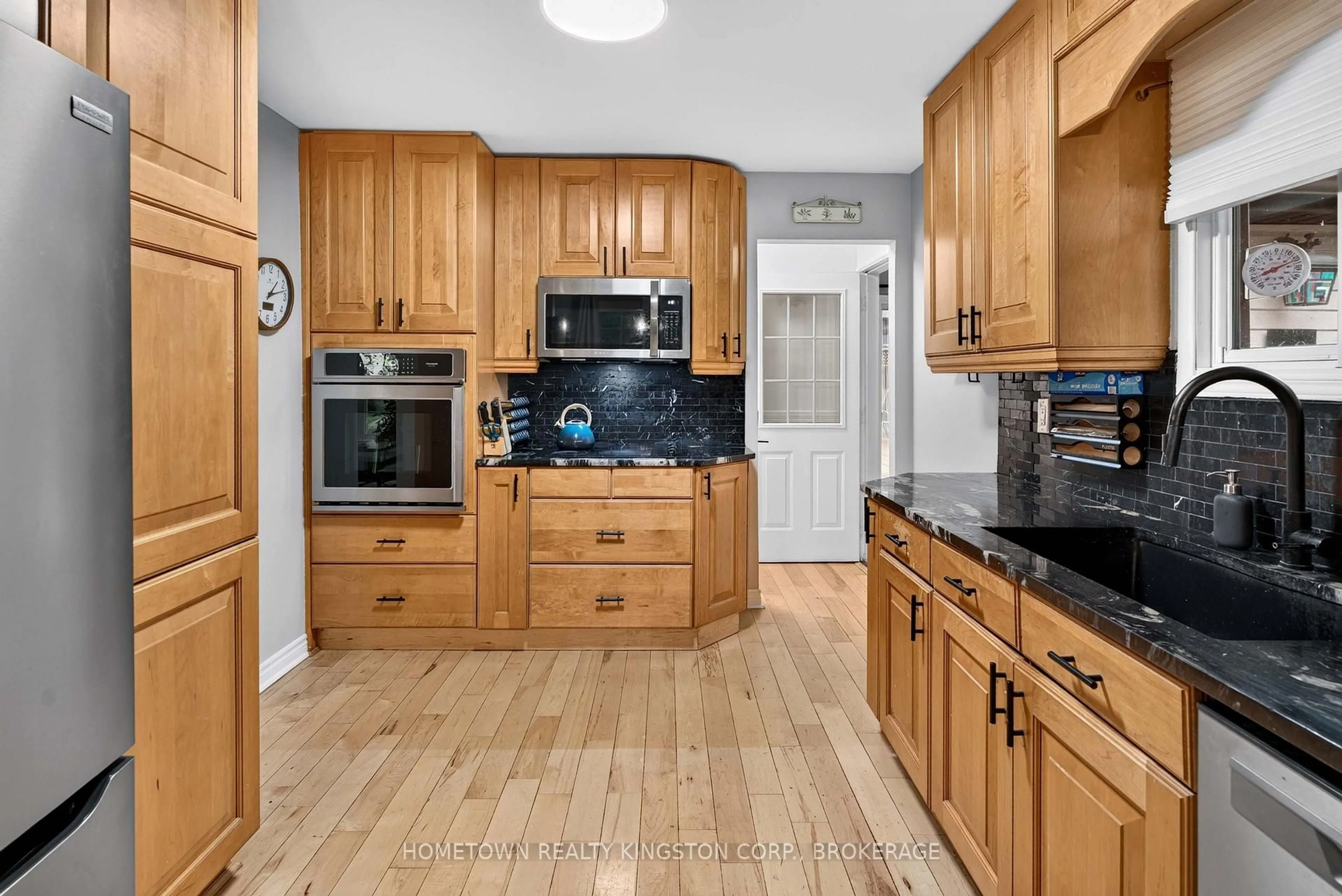 Unknown for 60 Guthrie Dr, Kingston Ontario K7K 5X5