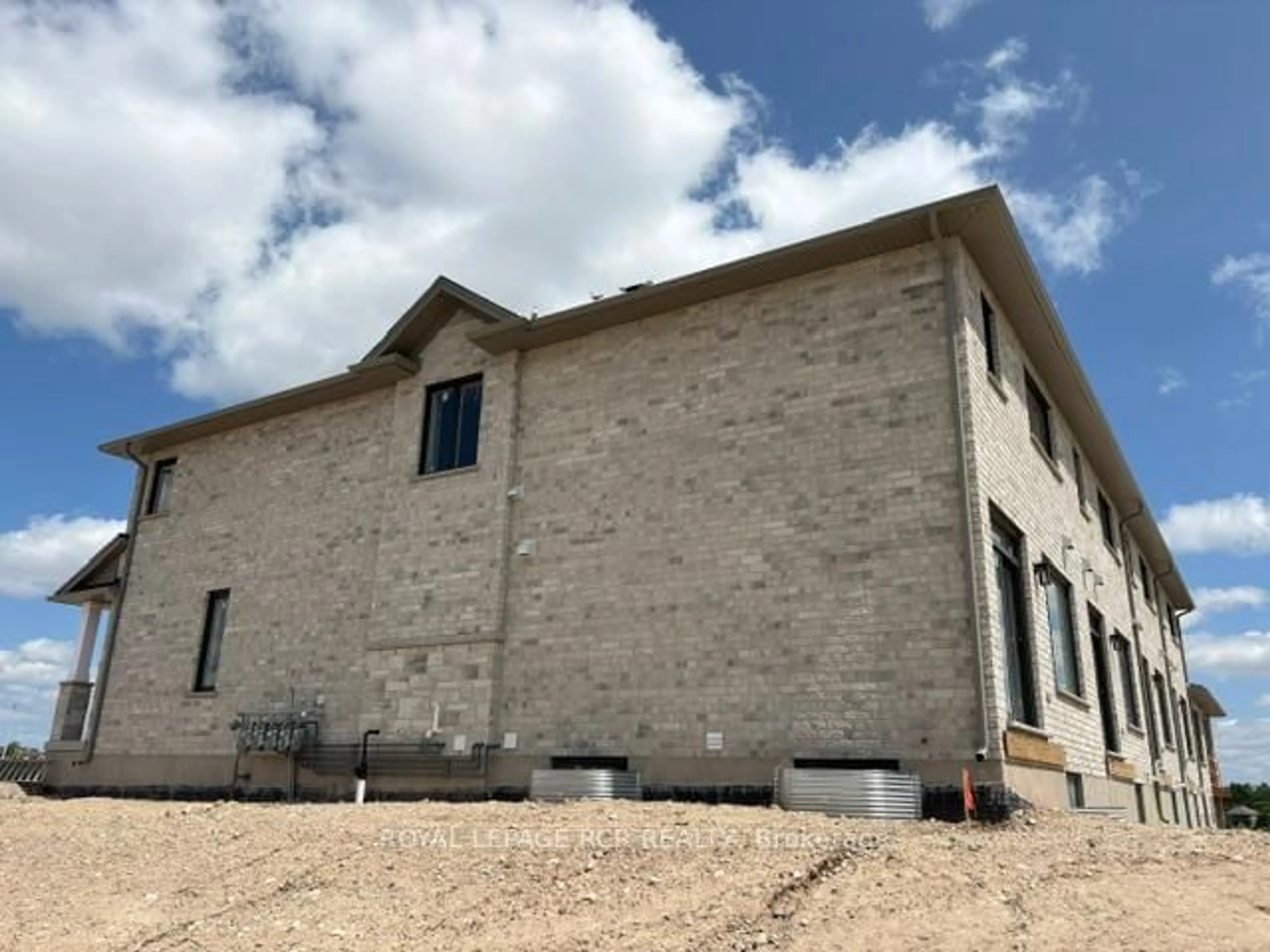 Home with brick exterior material, building for 16 Reid Hill Dr, Mapleton Ontario N0G 1P0
