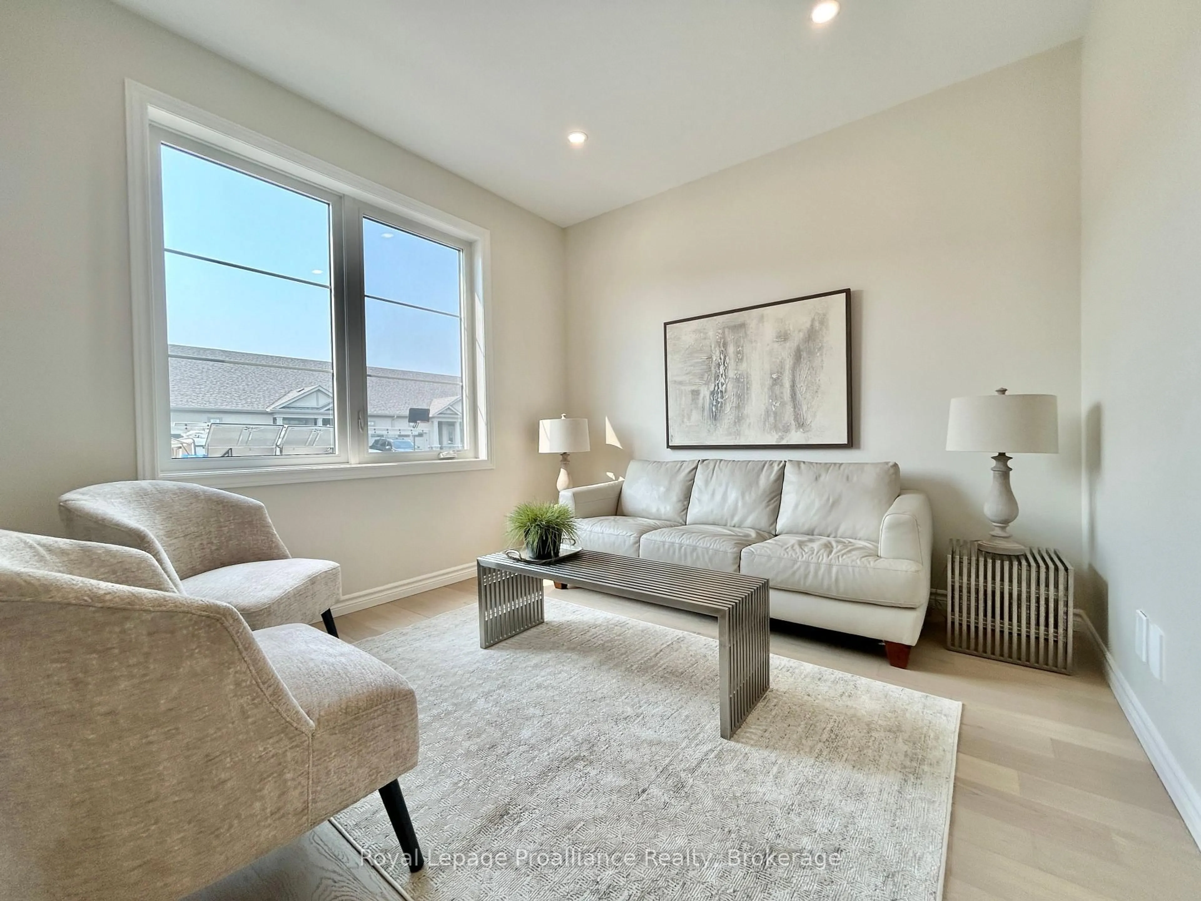 Living room with furniture, unknown for 93 Athabaska Dr, Belleville Ontario K8N 0T1
