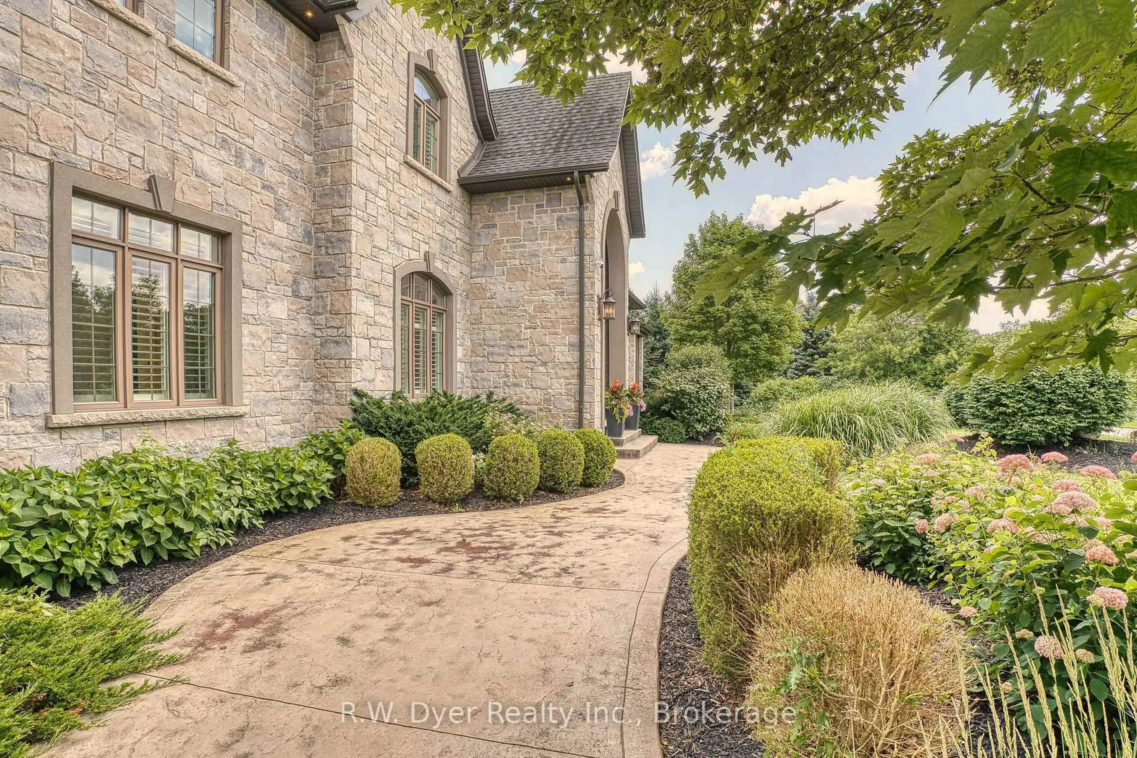 Home with brick exterior material, street for 100 JOHN BRICKER Rd, Cambridge Ontario N3H 4R8