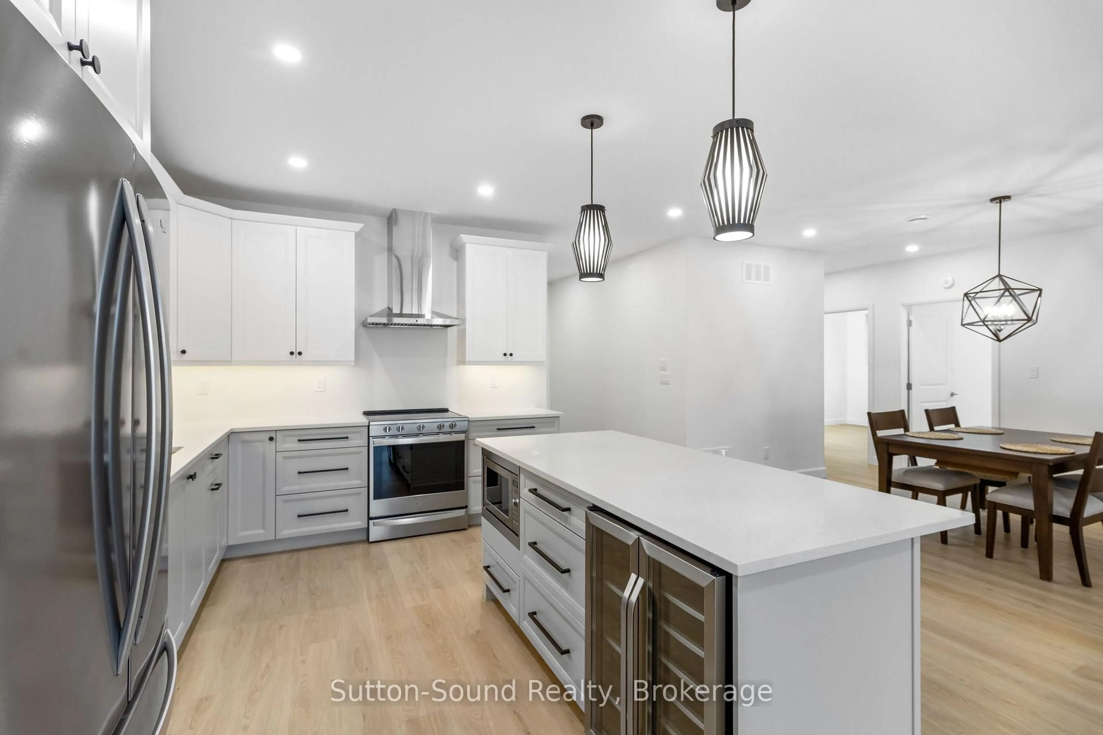 Open concept kitchen, ceramic/tile floor for 535 #101 Isaac St, South Bruce Peninsula Ontario N0H 2T0