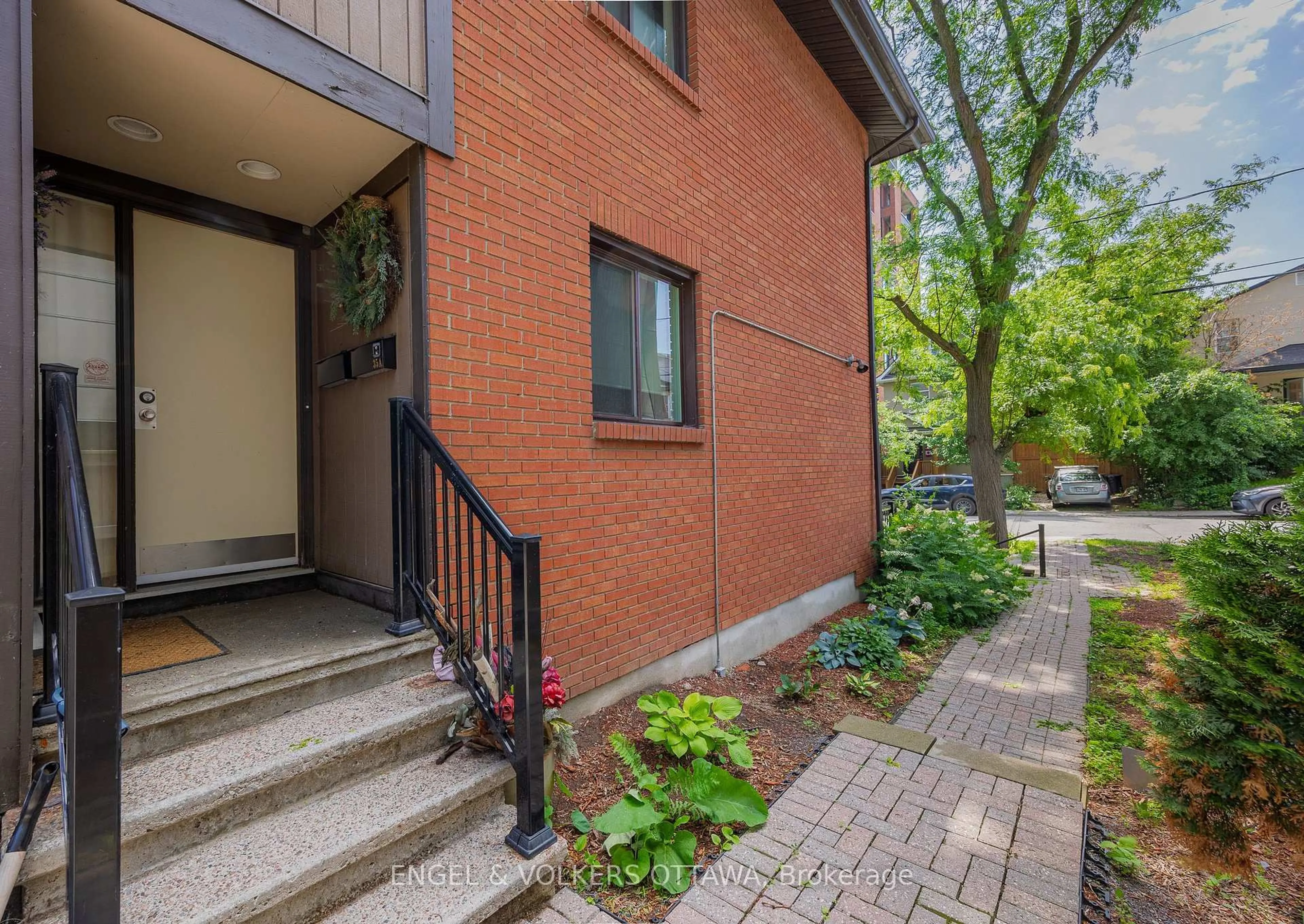 Home with brick exterior material, street for 35 Robinson Ave #B, Ottawa Ontario K1N 8N8