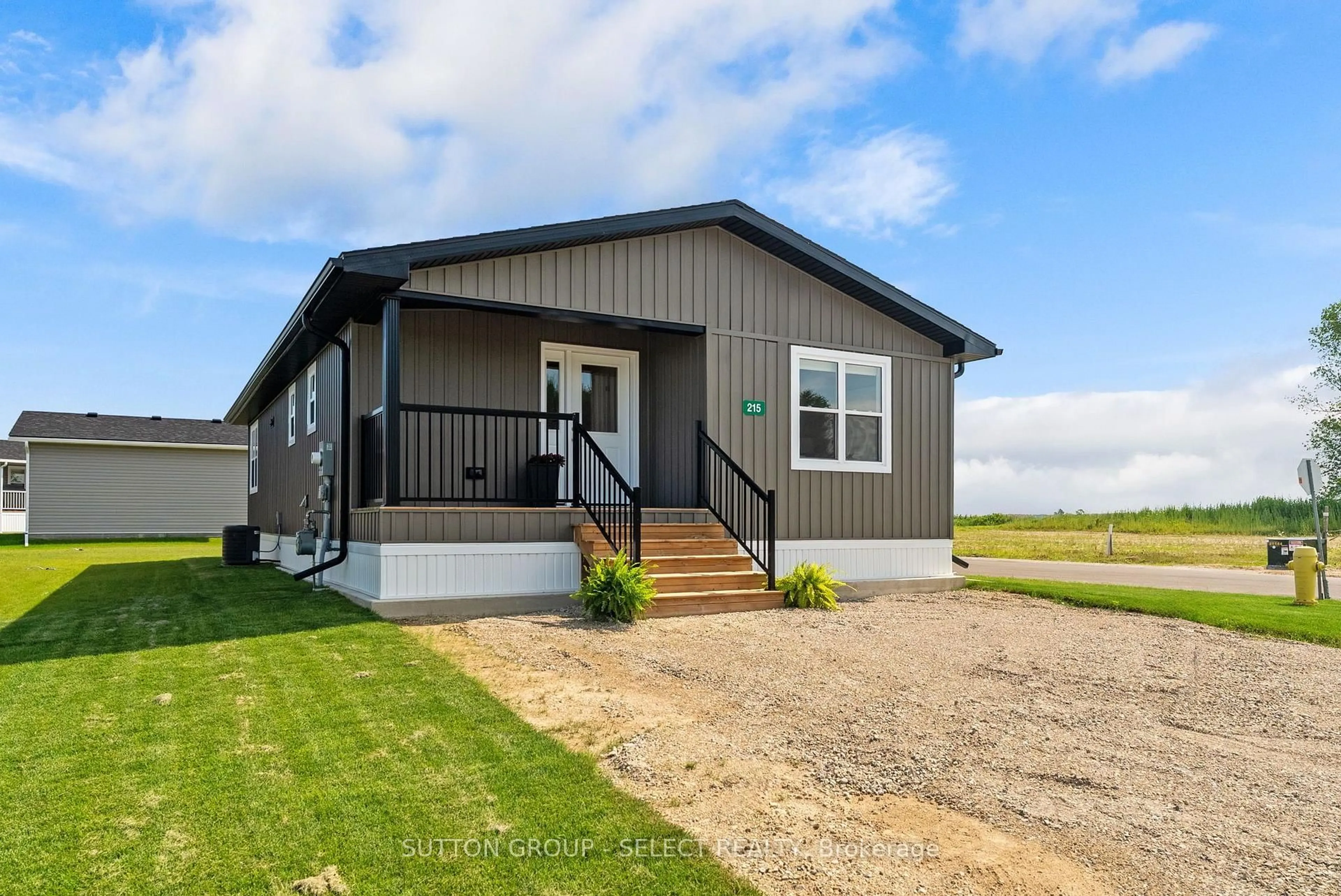 Home with vinyl exterior material, unknown for 215 Carolynn Way #Lot 8, North Perth Ontario N4W 3G8