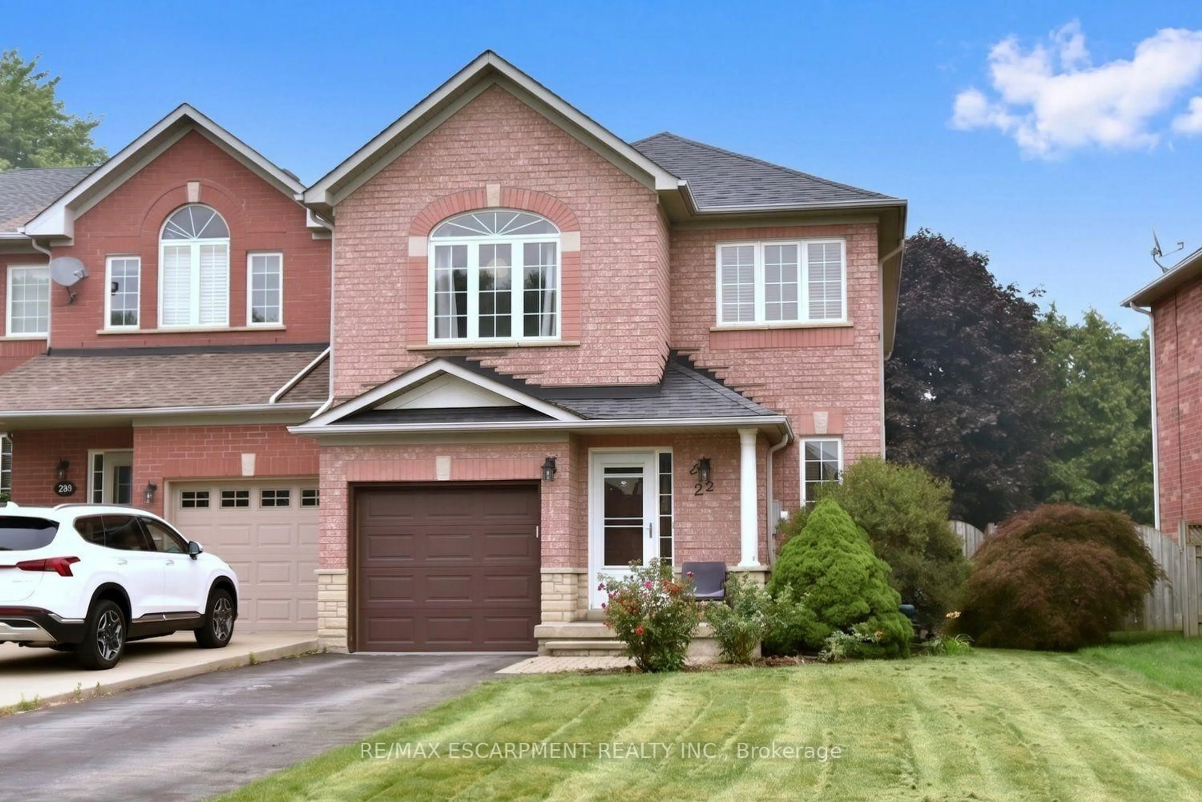 Home with brick exterior material, street for 22 Moore Cres, Hamilton Ontario L9G 4Z5