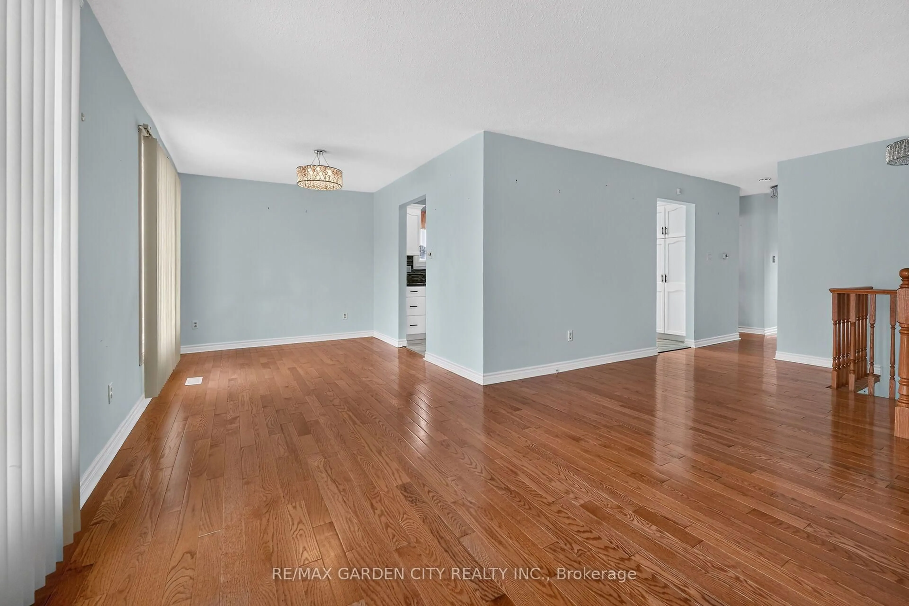 A pic of a room for 186 Glenmor Dr, Haldimand Ontario N0A 1A0