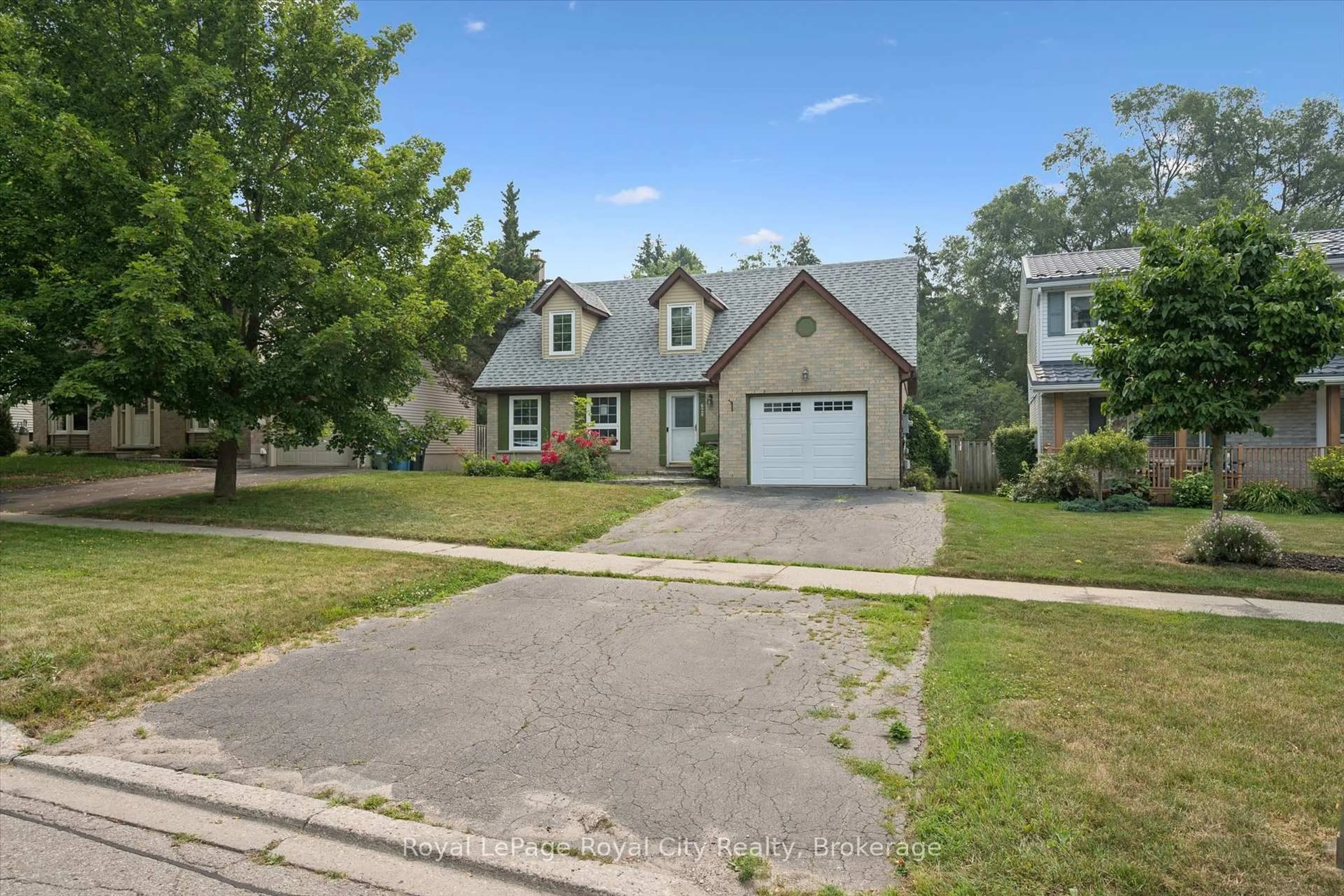Unknown for 628 Willow Rd, Guelph Ontario N1H 7M5