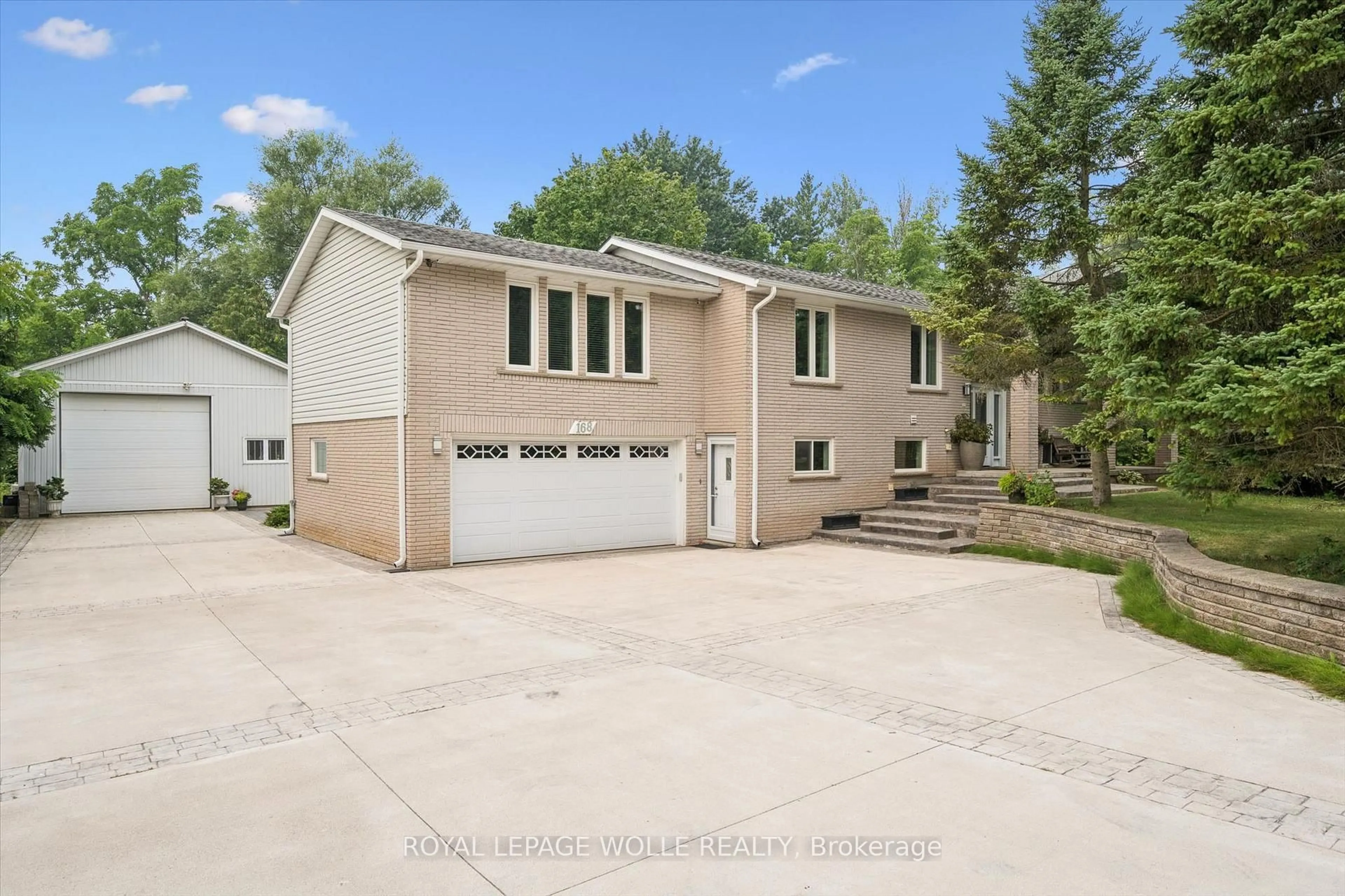 Home with vinyl exterior material, street for 168 Brewery St, Wilmot Ontario N3A 2S8