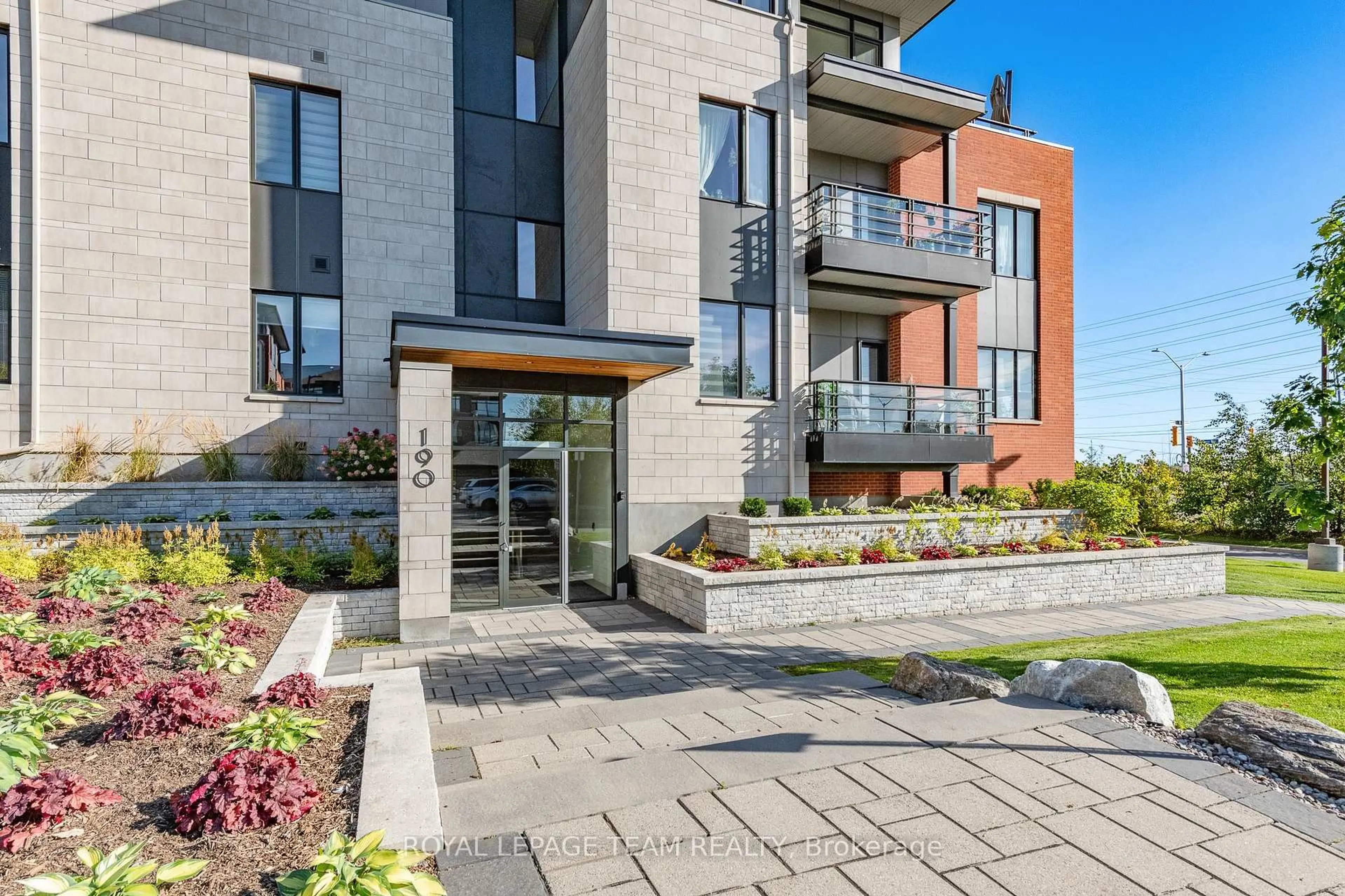 Unknown for 190 Boundstone Way #104, Ottawa Ontario K2T 0M9