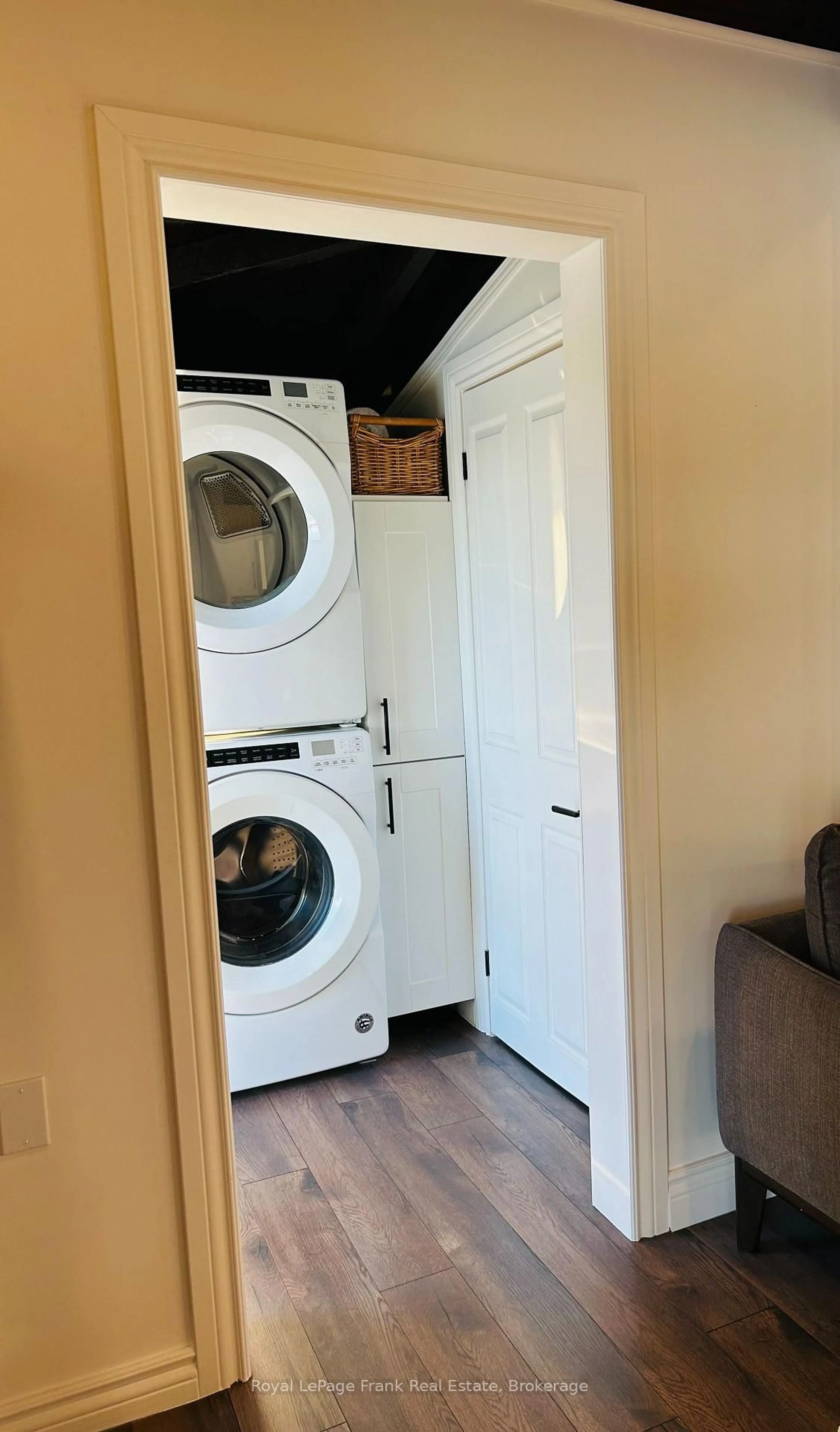 Laundry room for 75B Temperance Lake Rd, Athens Ontario K0E 1B0