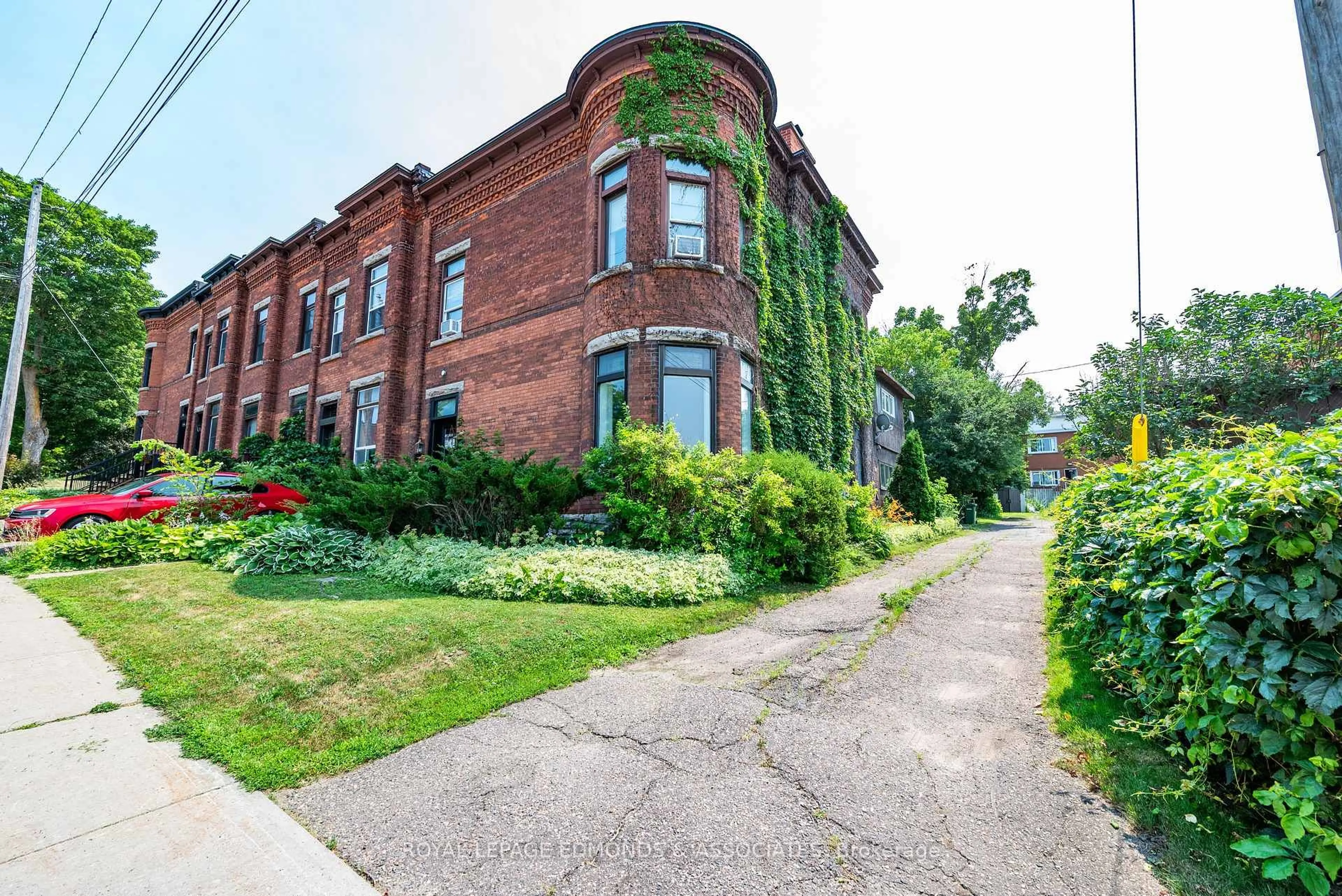 Home with brick exterior material, street for 188 Esther St, Pembroke Ontario K8A 3C2