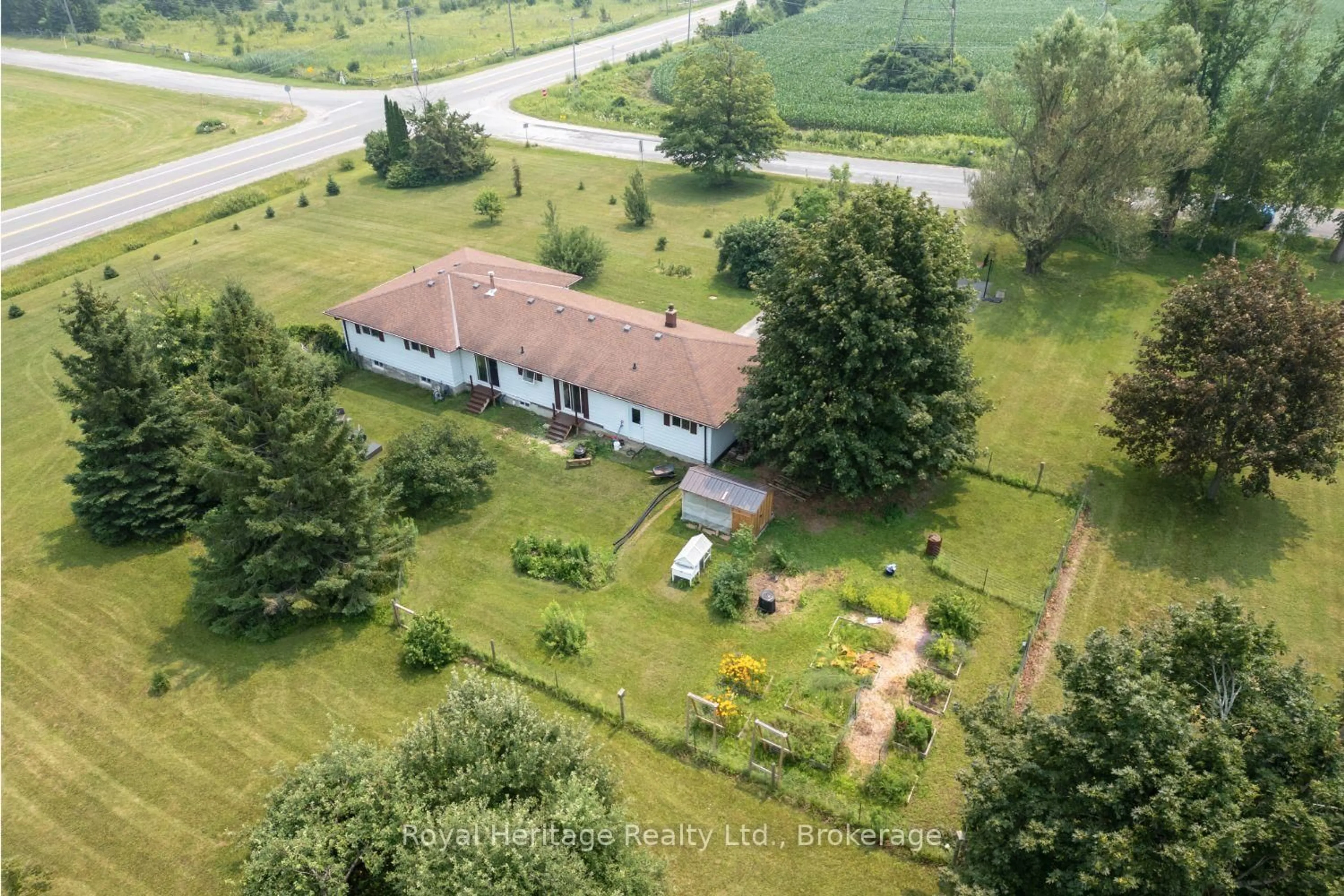 A pic from outside/outdoor area/front of a property/back of a property/a pic from drone, unknown for 920 Stewart Line, Cavan Monaghan Ontario L0A 1C0