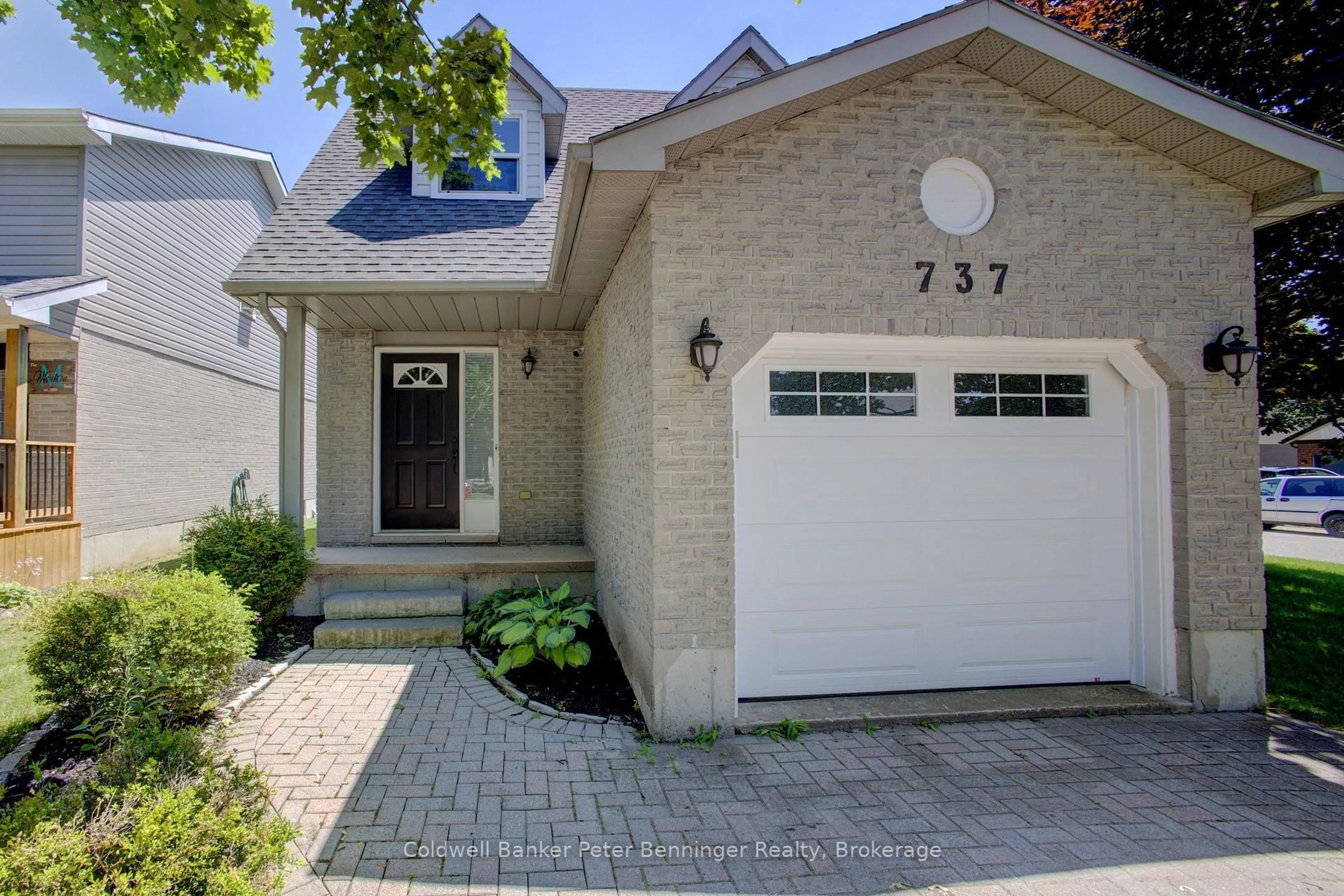 Home with brick exterior material, street for 737 Mackendrick Dr, Kincardine Ontario N2Z 3A4