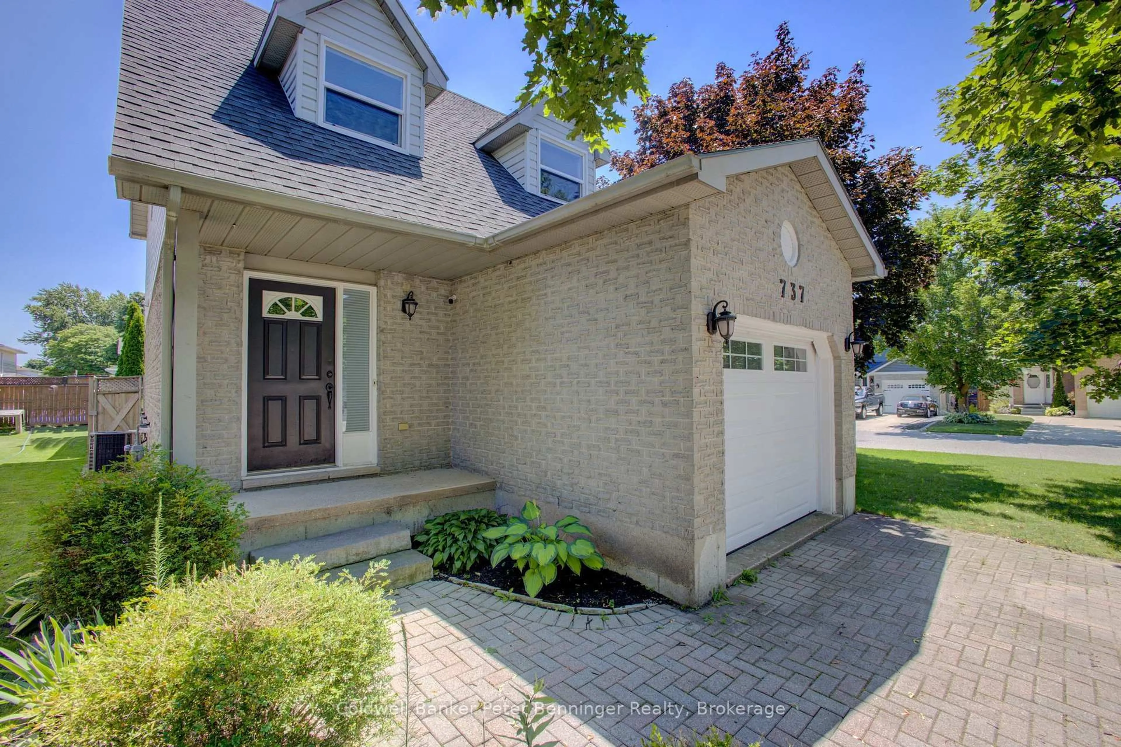 Home with brick exterior material, street for 737 Mackendrick Dr, Kincardine Ontario N2Z 3A4