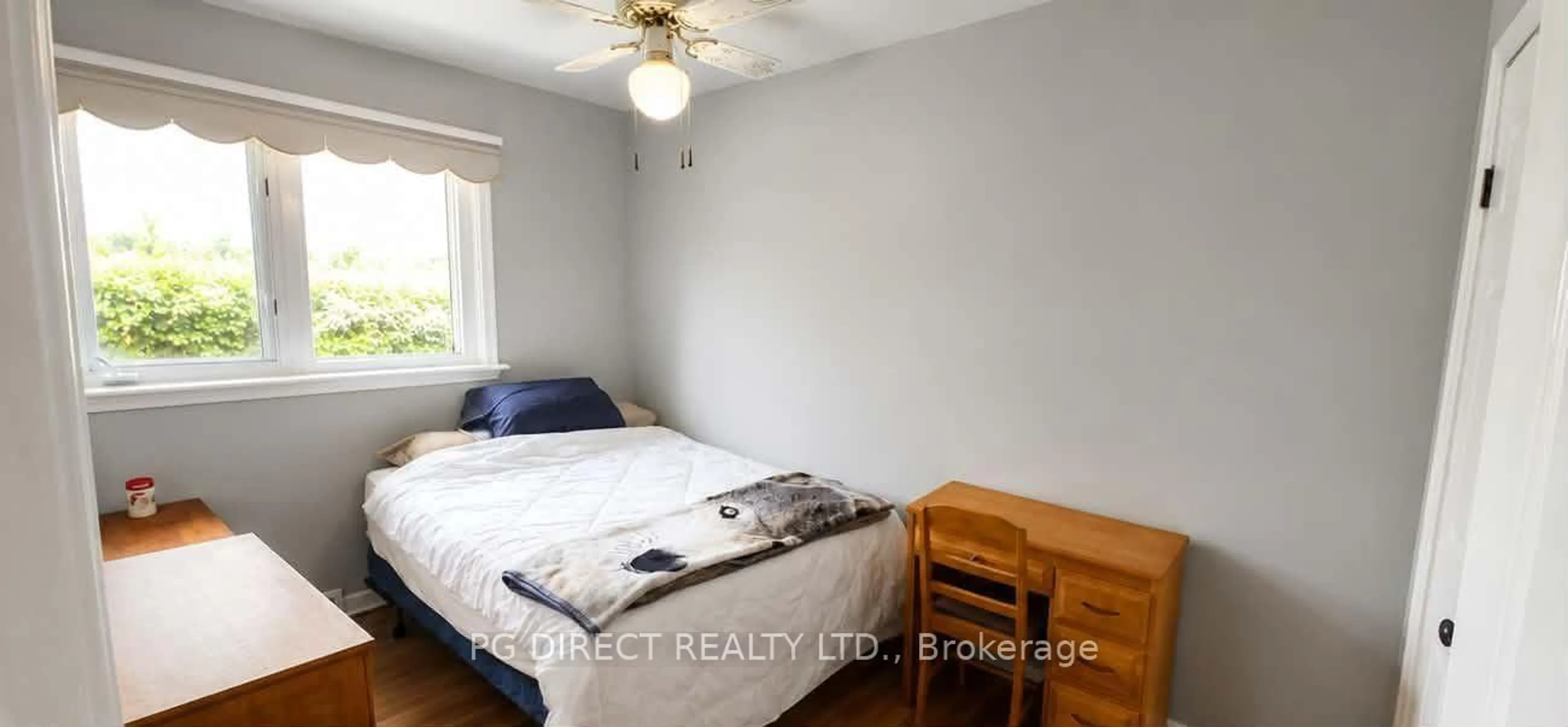 A pic of a room for 41 First Ave, Quinte West Ontario K8V 4C2