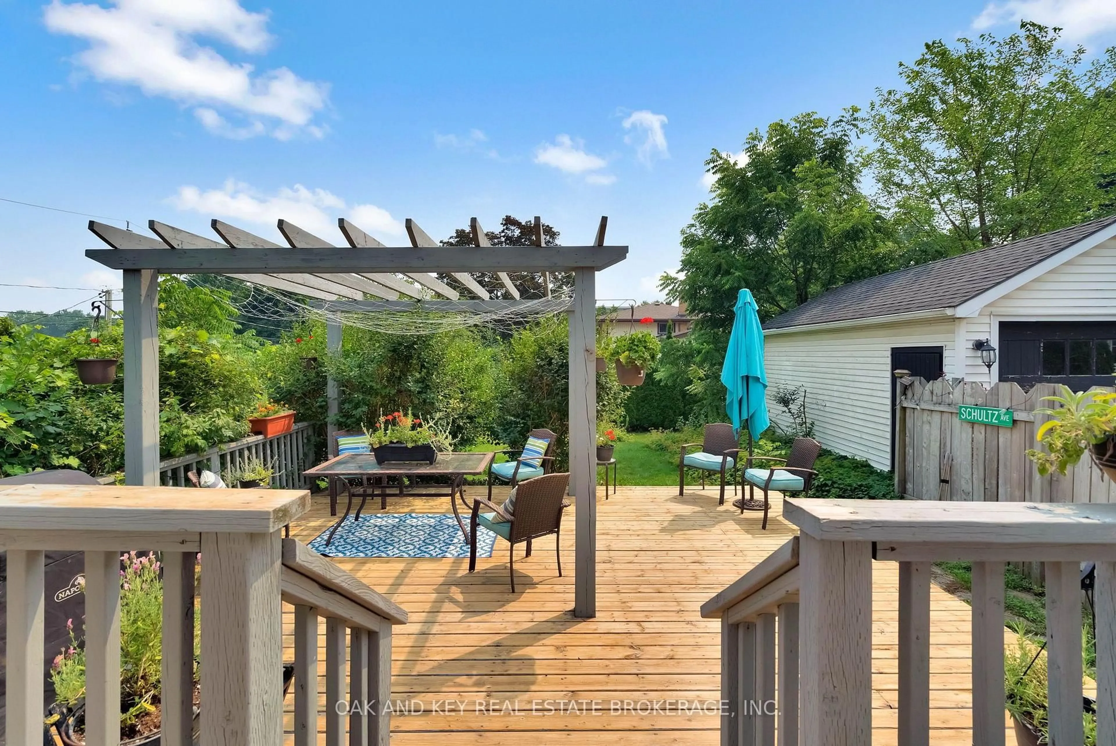 Patio, water/lake/river/ocean view for 120 Sydenham St, Woodstock Ontario N4S 7B5