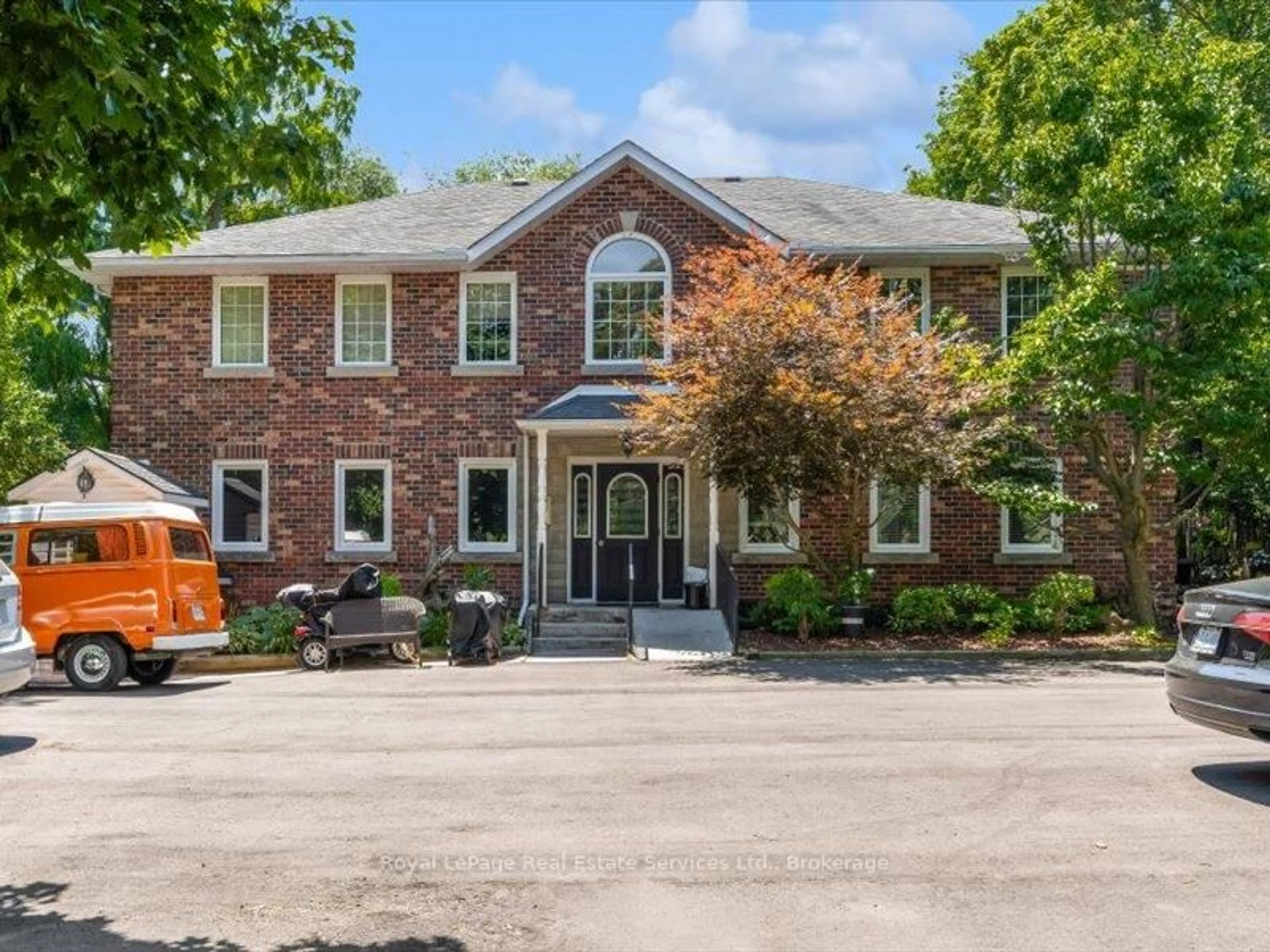 Home with brick exterior material, street for 81 Hamilton St, Hamilton Ontario L0R 2H0