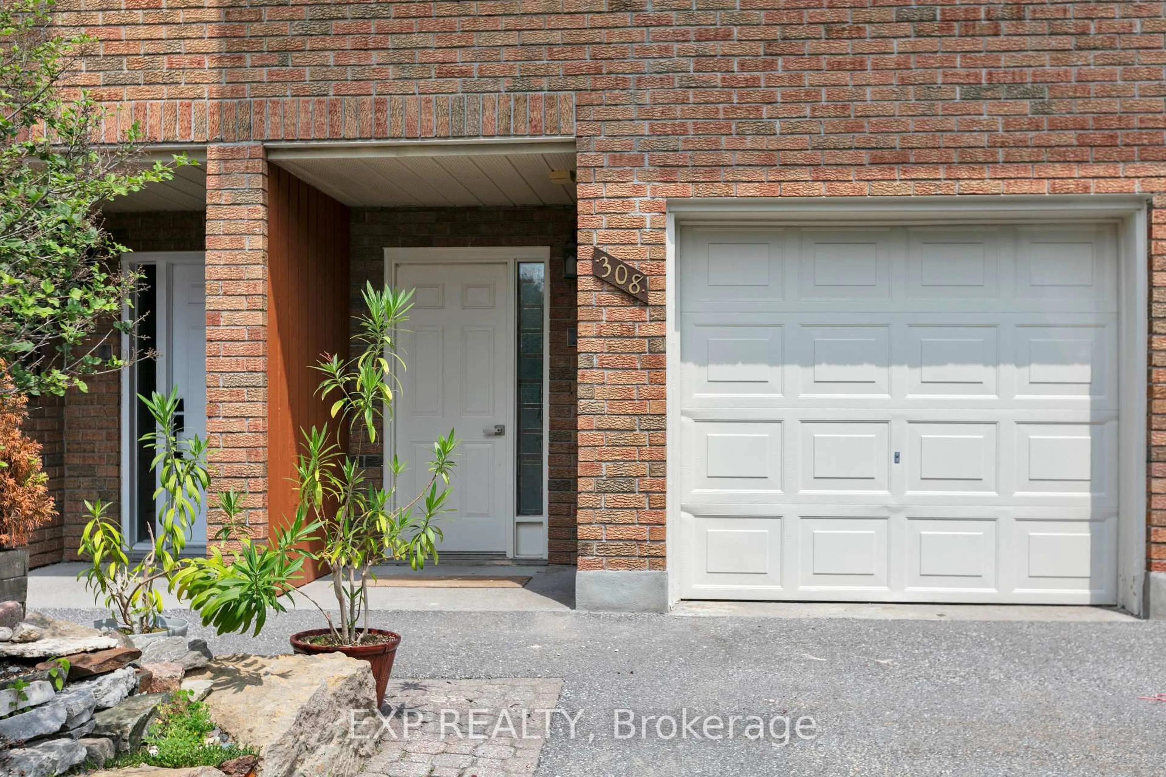 Unknown for 308 Stratas Crt #24, Kanata Ontario K2L 3K6