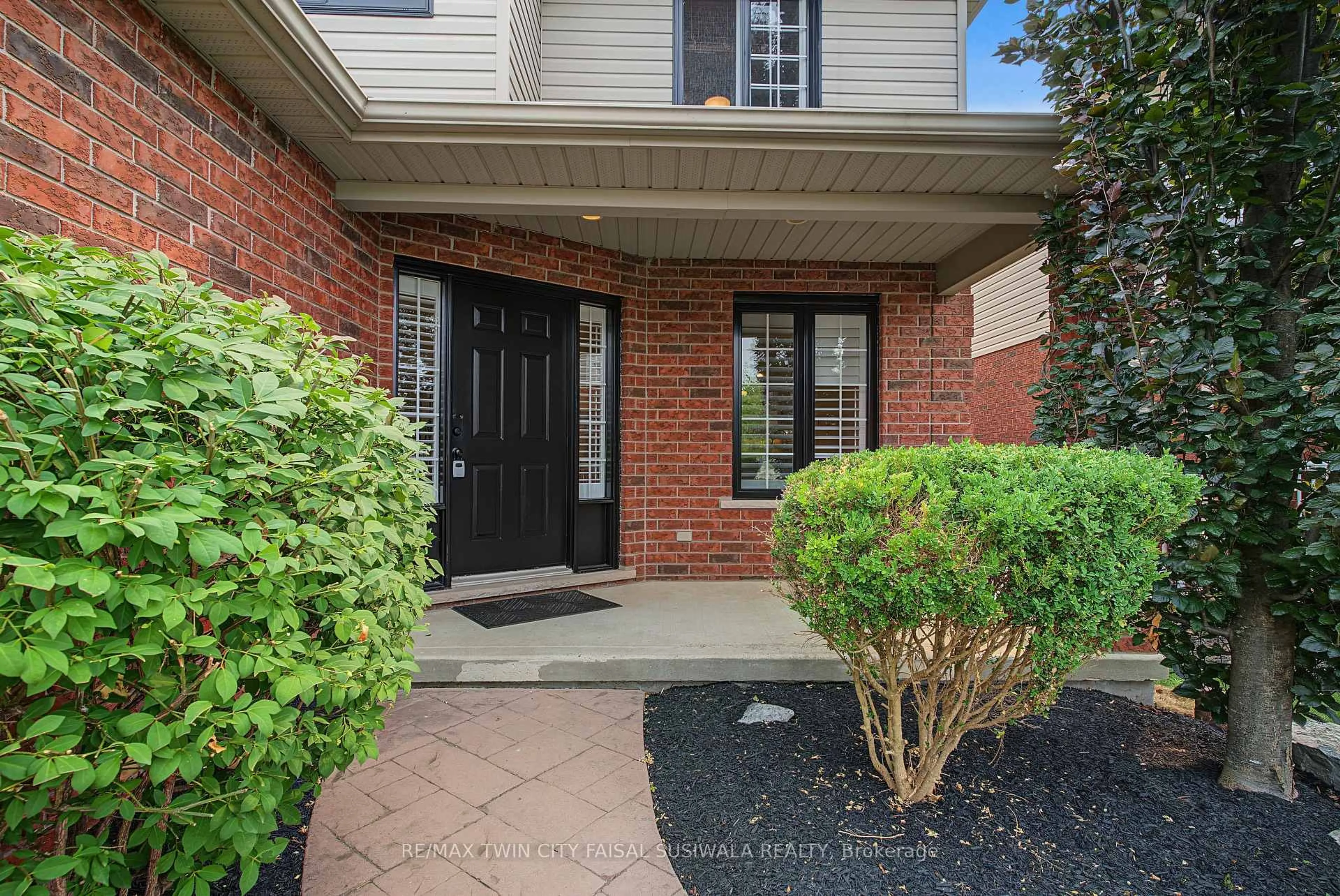 Unknown for 36 Foxmeadow Rd, Cambridge Ontario N1P 1J2