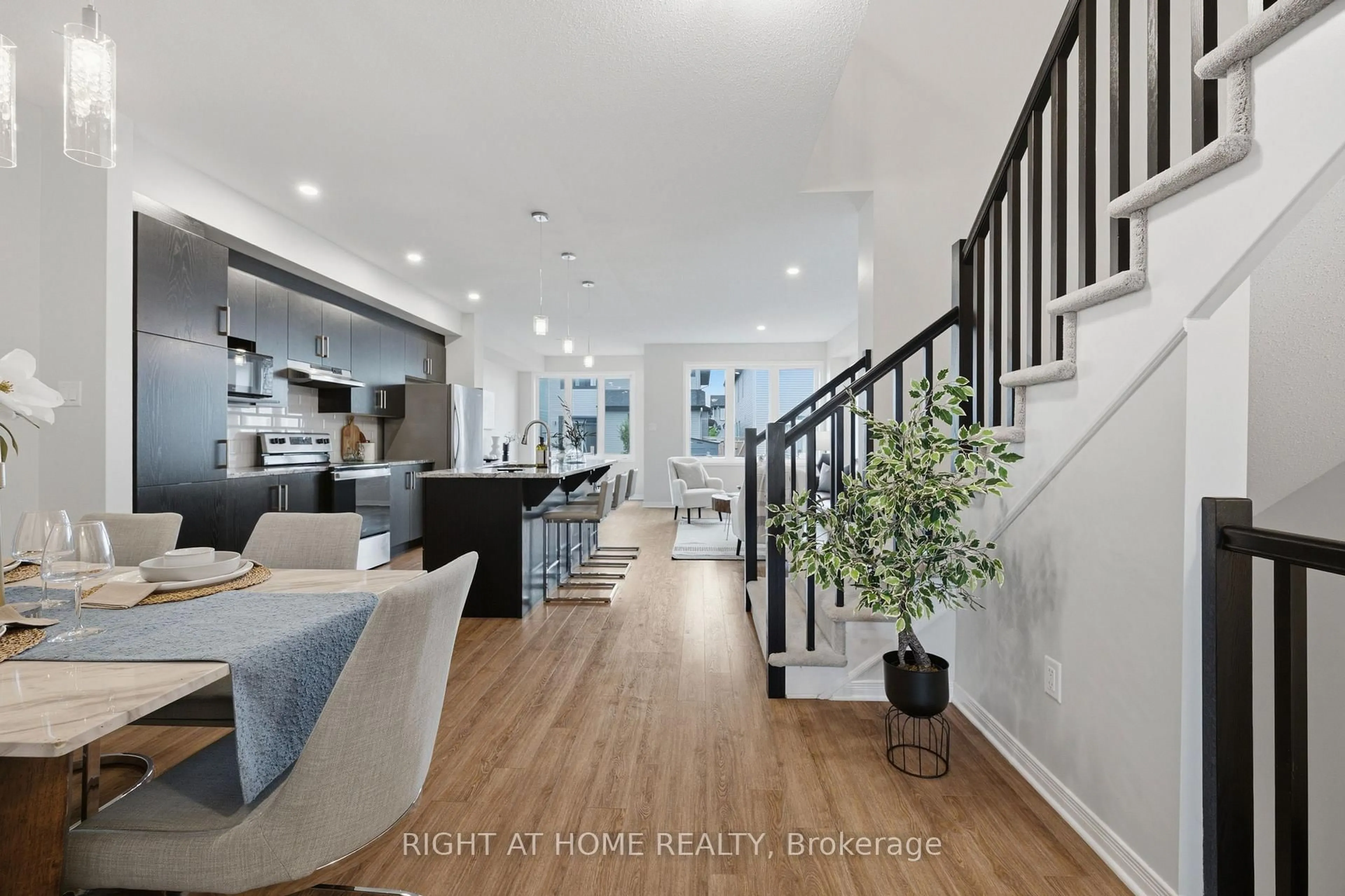 Open concept kitchen, unknown for 593 Edenwylde Dr, Stittsville Ontario K2S 2L1