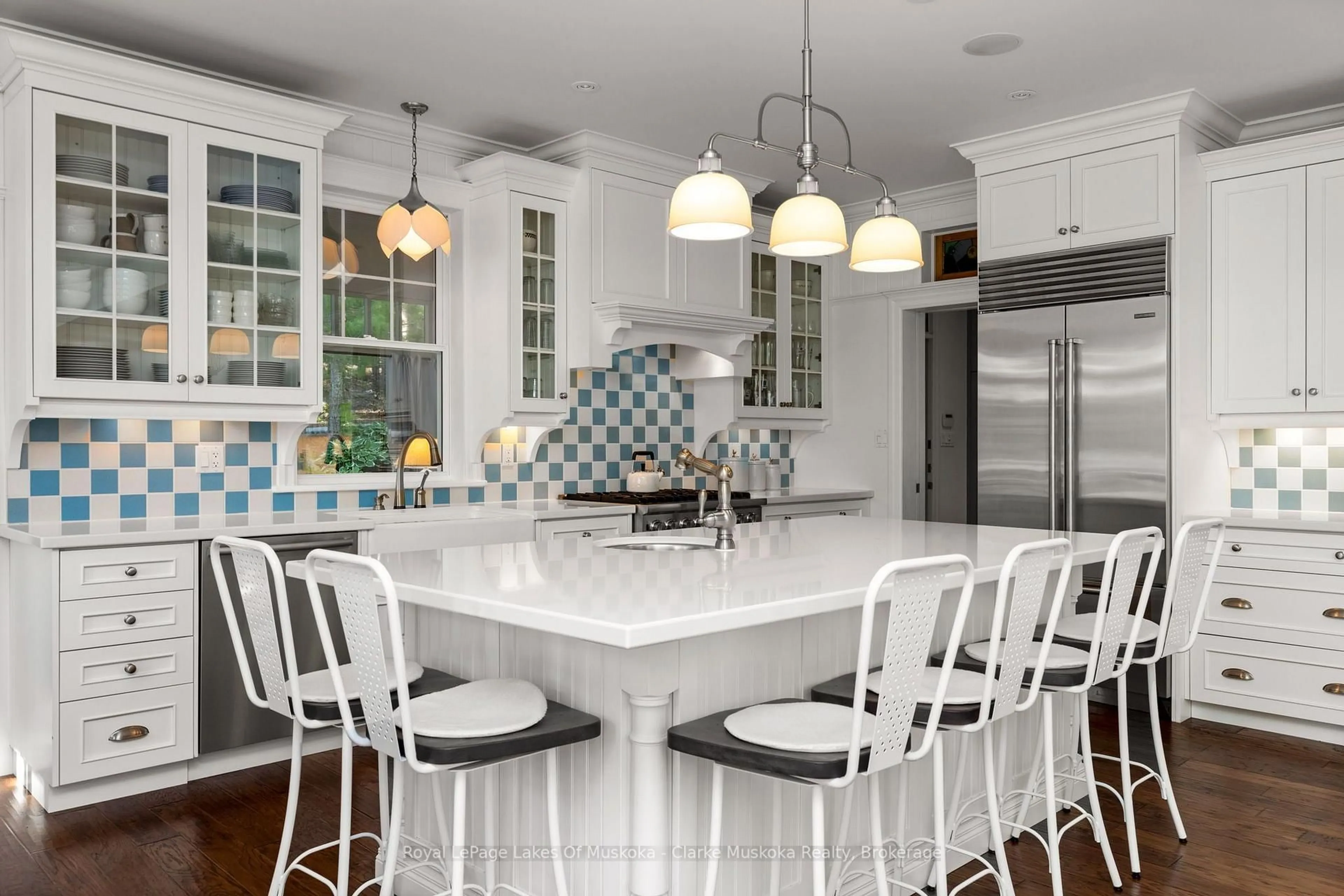 Contemporary kitchen, ceramic/tile floor for 1032 KINGSETT Rd, Muskoka Lakes Ontario P0B 1J0