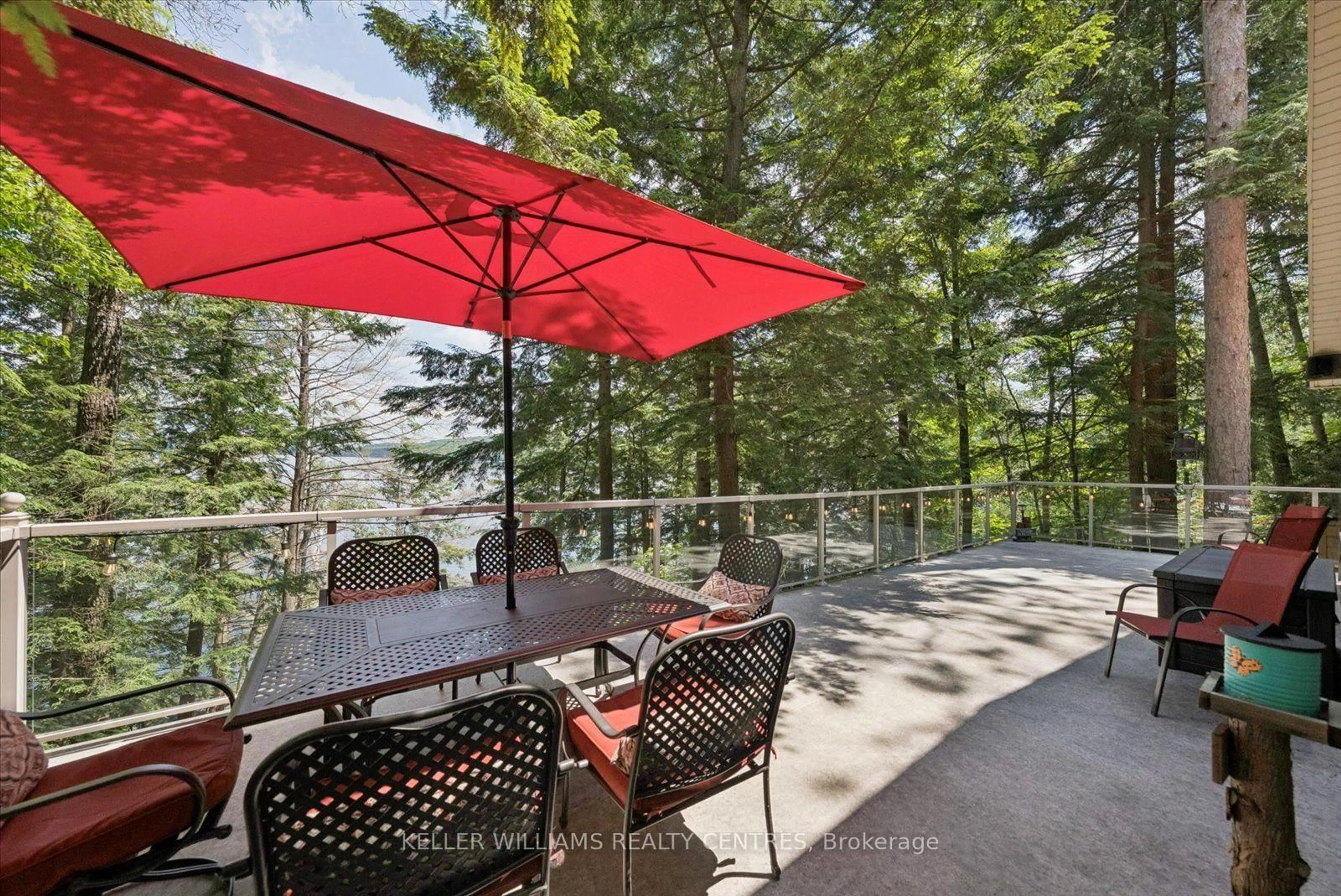 Patio, water/lake/river/ocean view for 1242 Cadillac Tr, Dysart et al Ontario K0L 1X0
