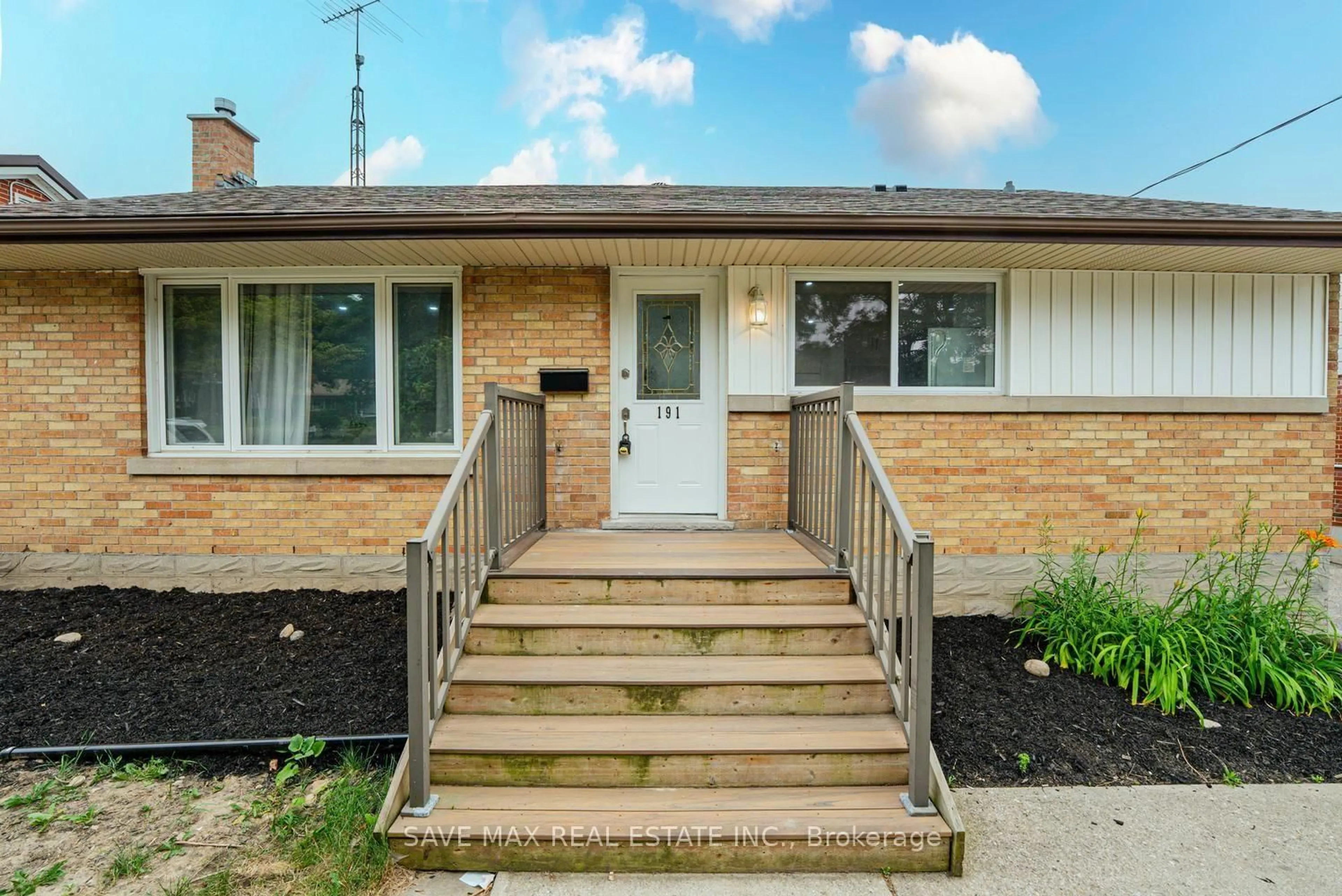 Home with brick exterior material, street for 191 Clark Ave, Kitchener Ontario N2C 1Y1