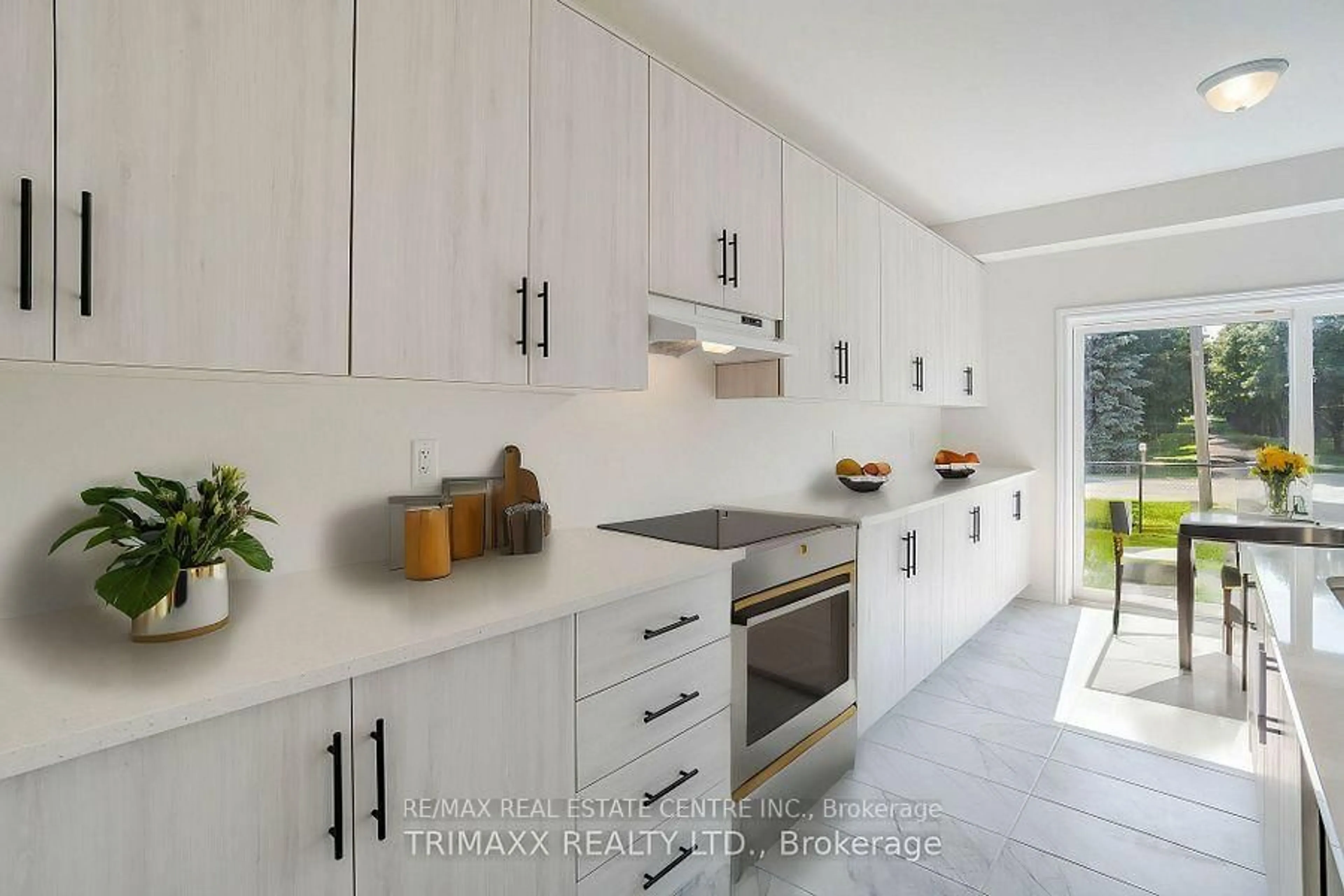 Contemporary kitchen, ceramic/tile floor for 36 Henry Maracle St, North Dumfries Ontario N0B 1E0