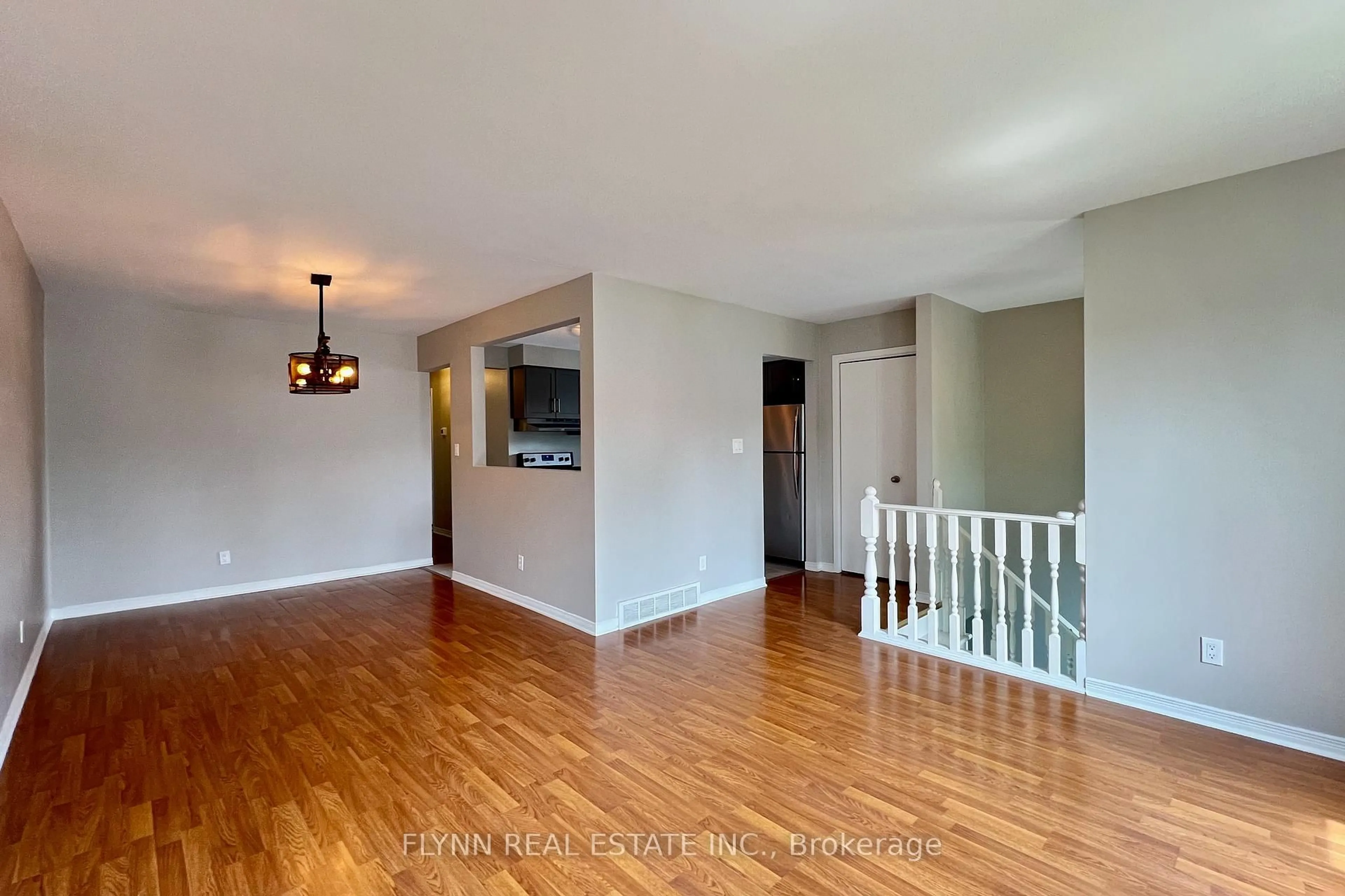 Unknown for 164 WINDSOR St, Welland Ontario L3C 6T6
