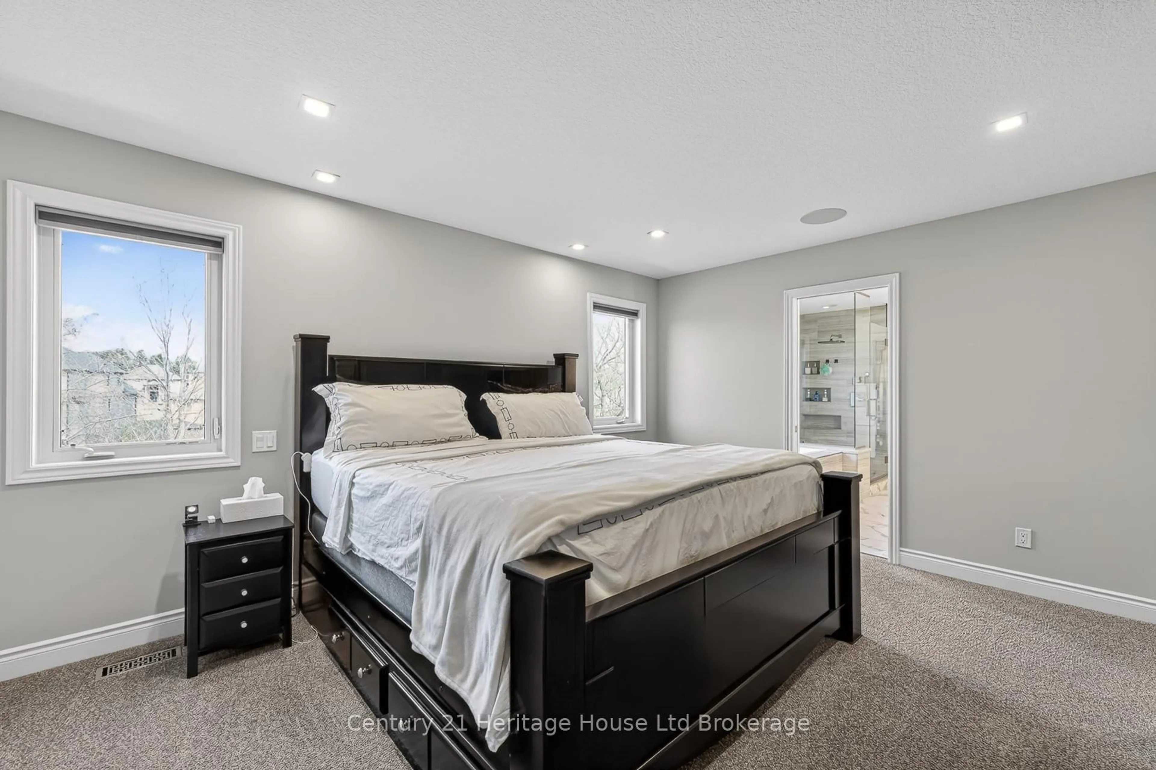 Bedroom with bed, unknown for 349 Masters Dr, Woodstock Ontario N4T 0L2