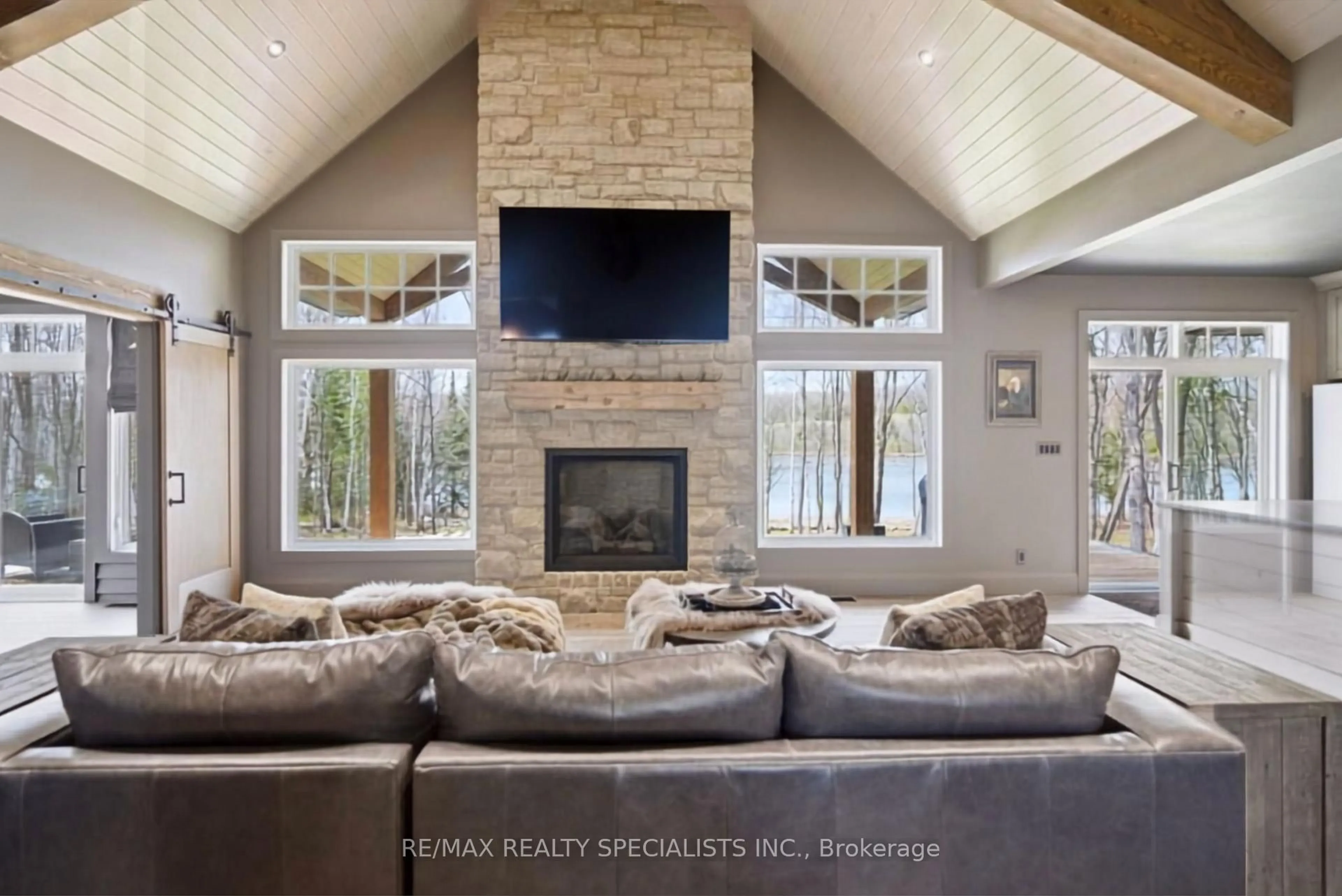 Home theater for 3 Pine Dr, Blind River Ontario P0R 1B0
