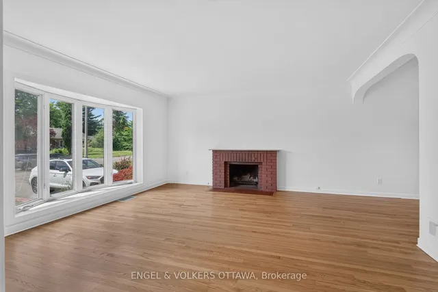 2439 Alta Vista Dr, Ottawa 5