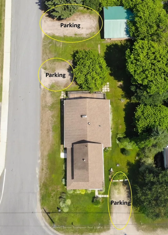 138 Main St, Burk's Falls 2