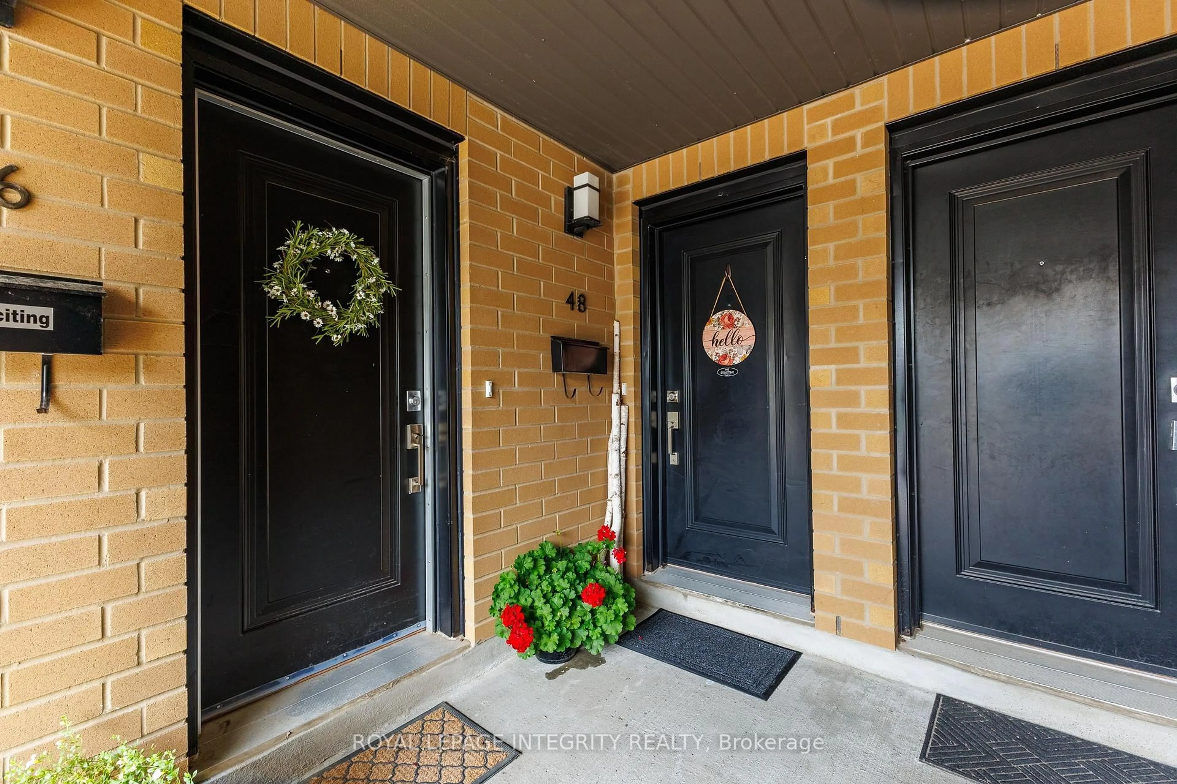 Indoor entryway for 48 Bergeron Private, Orleans Ontario K1C 0C2