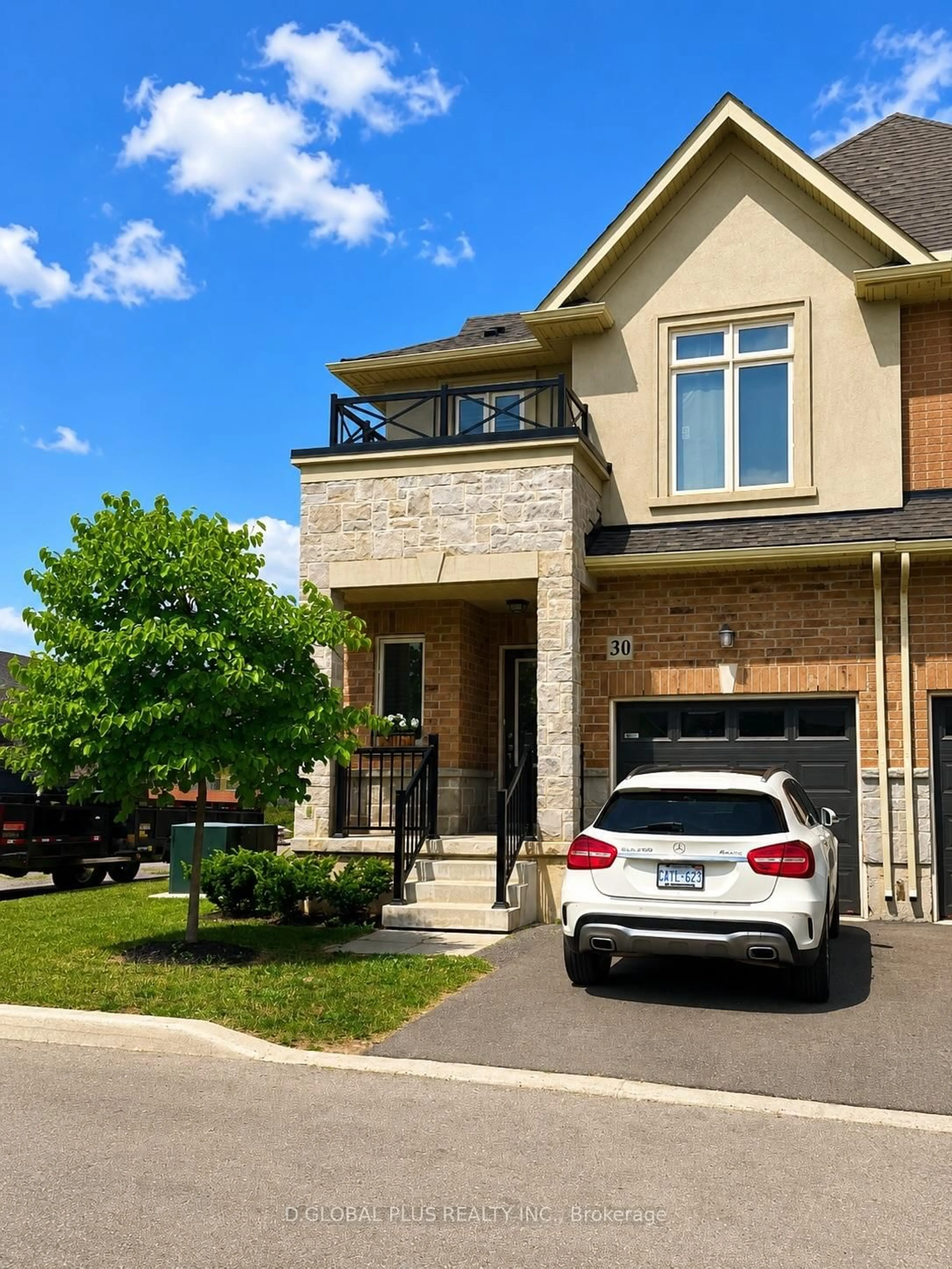 Home with brick exterior material, street for 30 Mockingbird Lane, Hamilton Ontario L8E 0K7