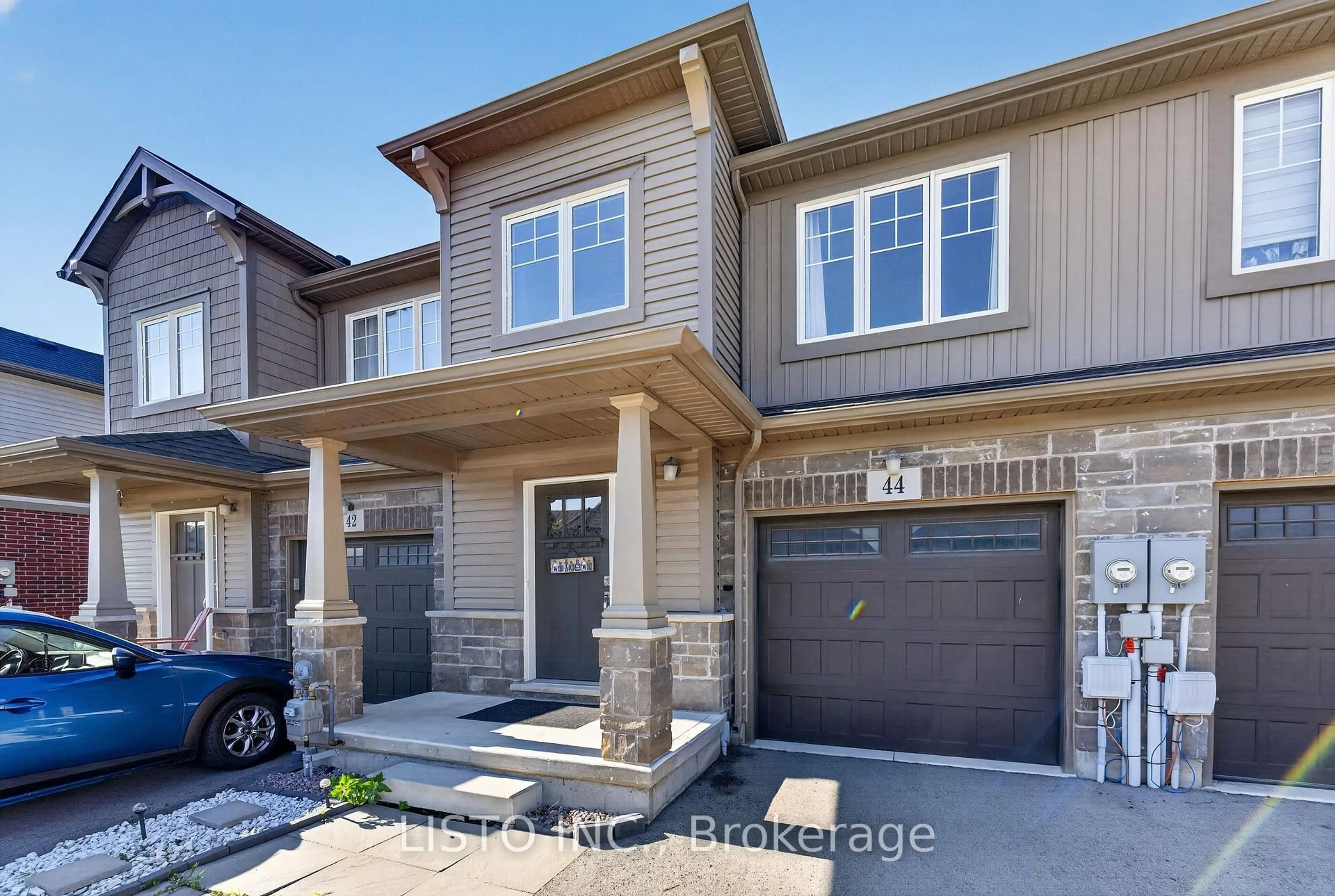 Home with brick exterior material, street for 44 Haney Dr, Thorold Ontario L2V 0G5