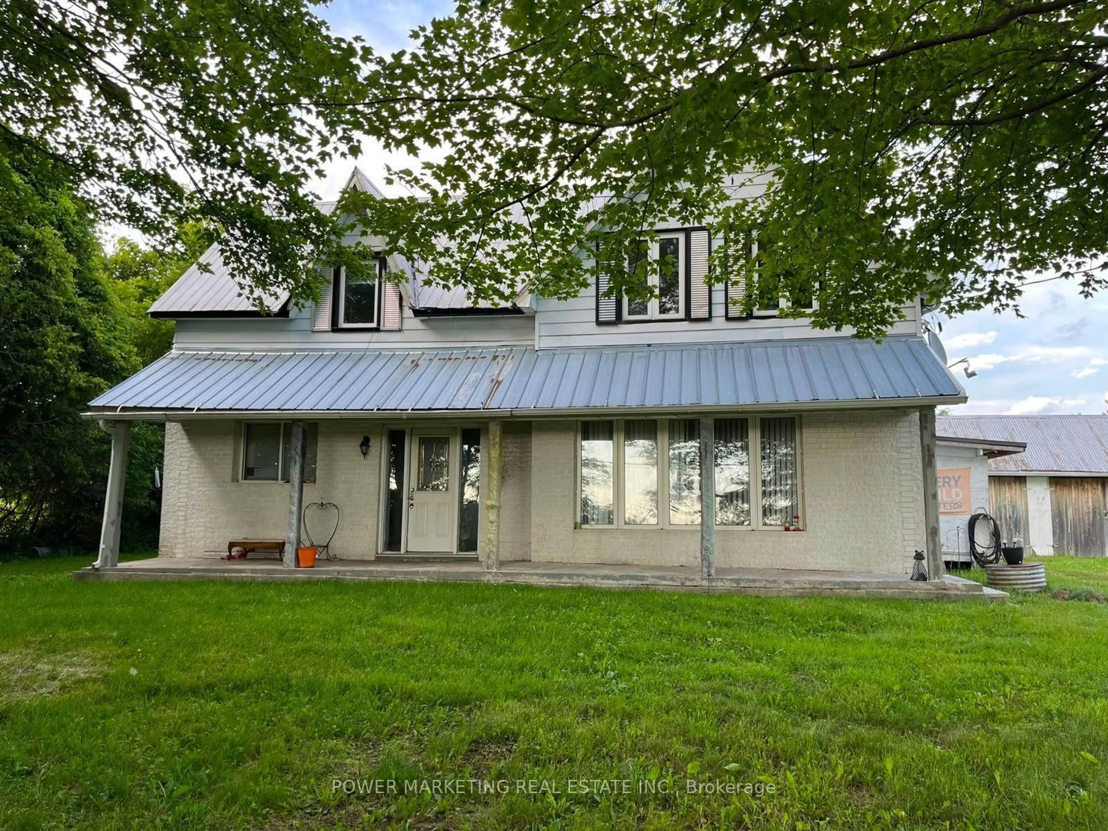 A pic from outside/outdoor area/front of a property/back of a property/a pic from drone, building for 2051 BLACKCREEK Rd, Ottawa Ontario K0A 1V0