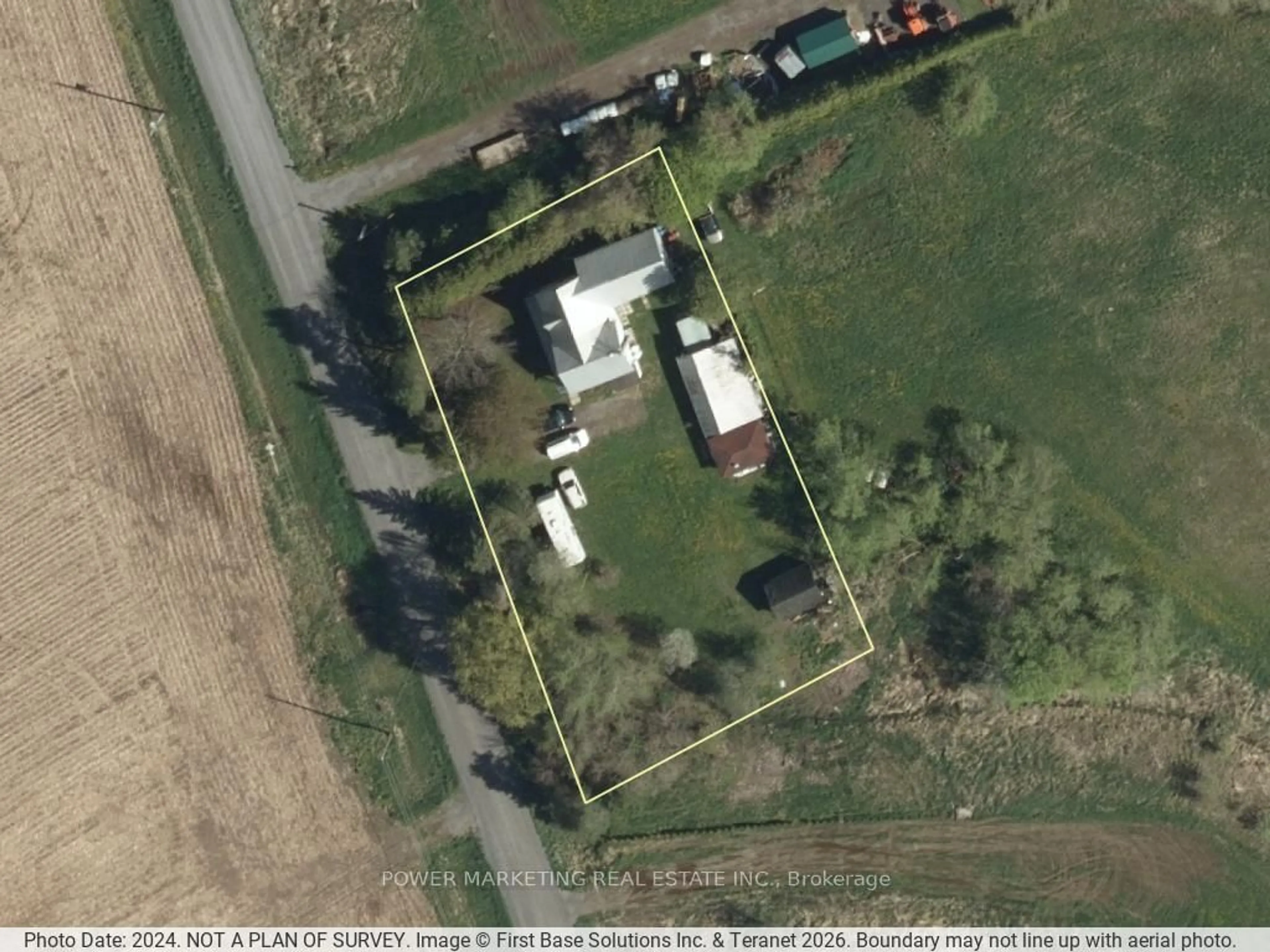 A pic from outside/outdoor area/front of a property/back of a property/a pic from drone, building for 2051 BLACKCREEK Rd, Ottawa Ontario K0A 1V0