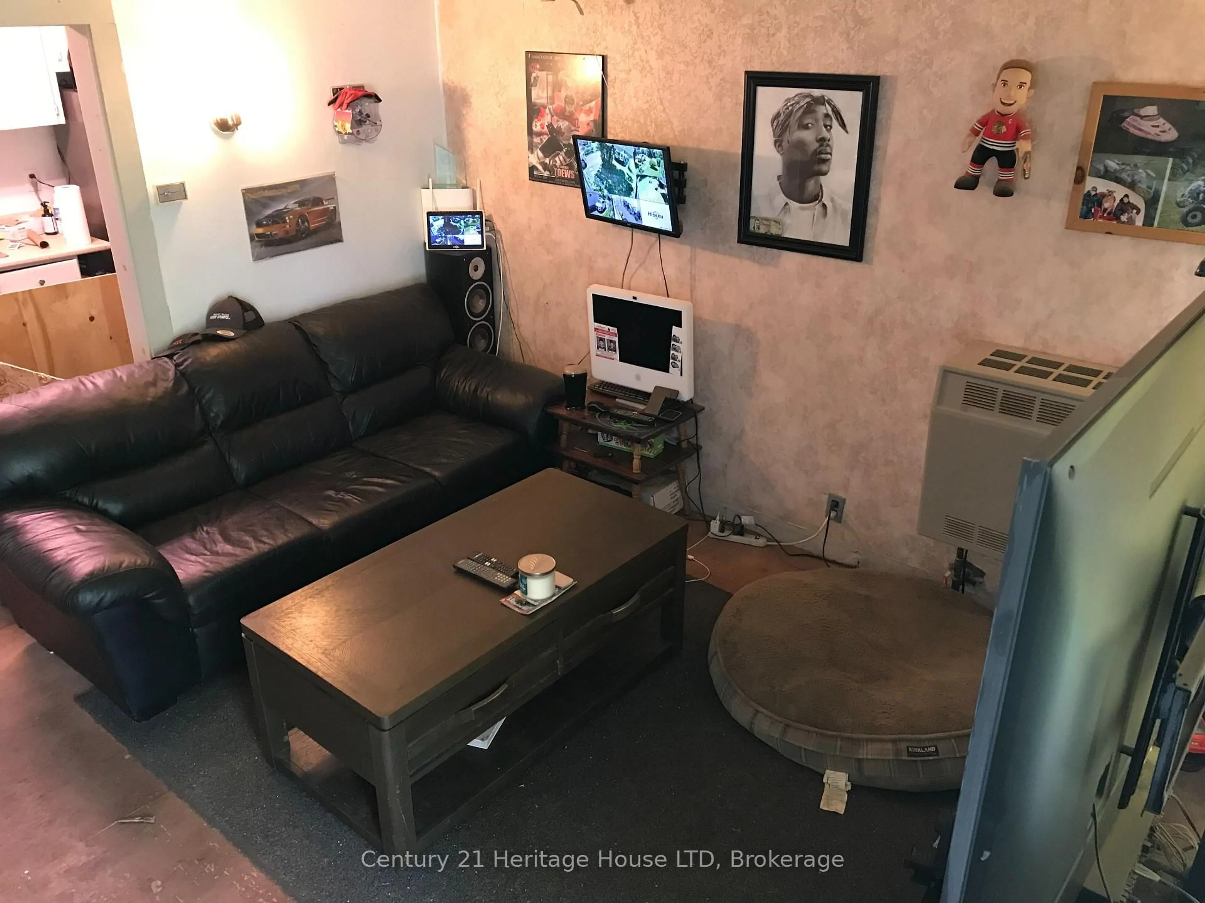A pic of a room for 3786 Mathewson Ave, Fort Erie Ontario L0S 1B0
