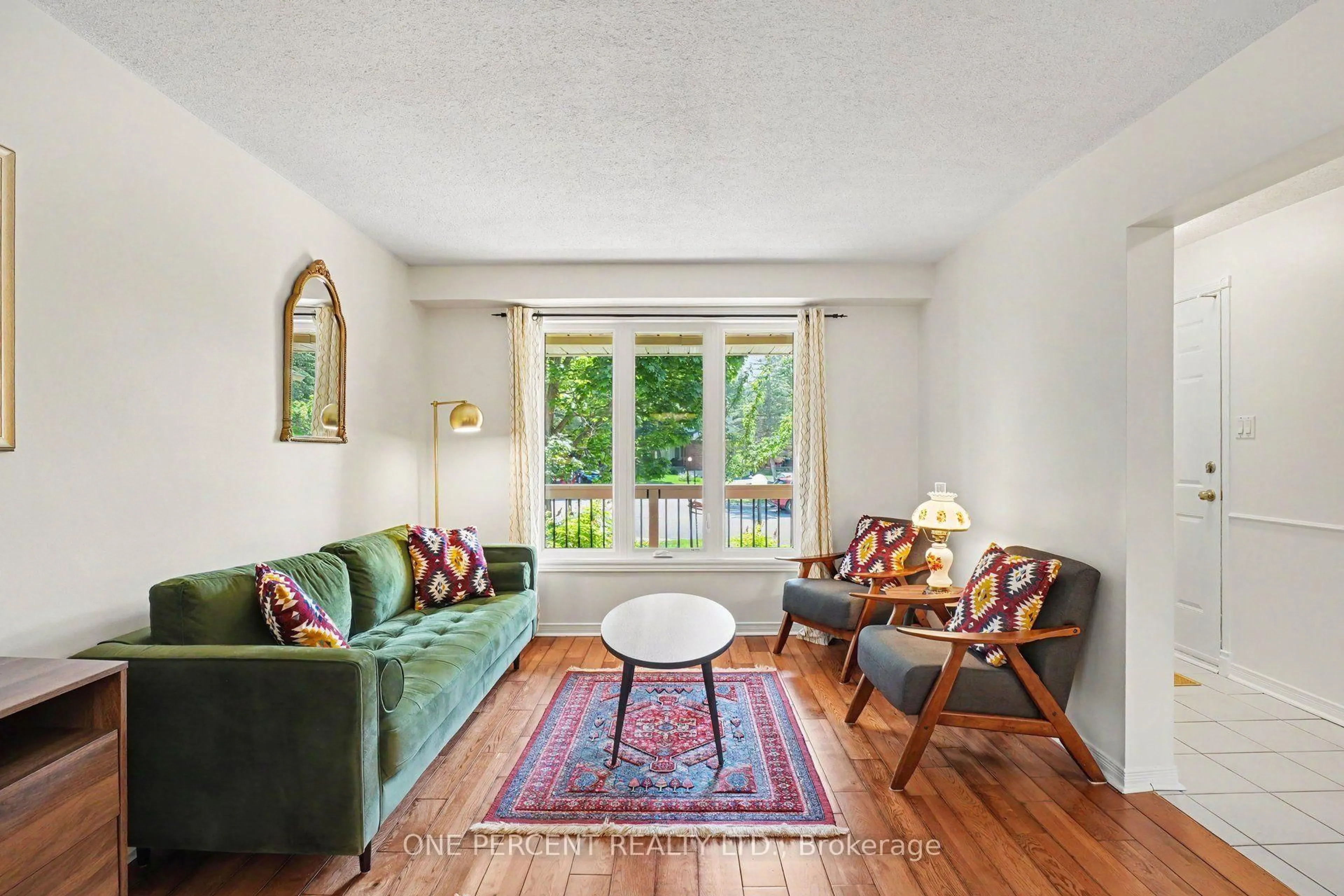 Living room with furniture, unknown for 161 Beechfern Dr, Stittsville Ontario K2S 1E3