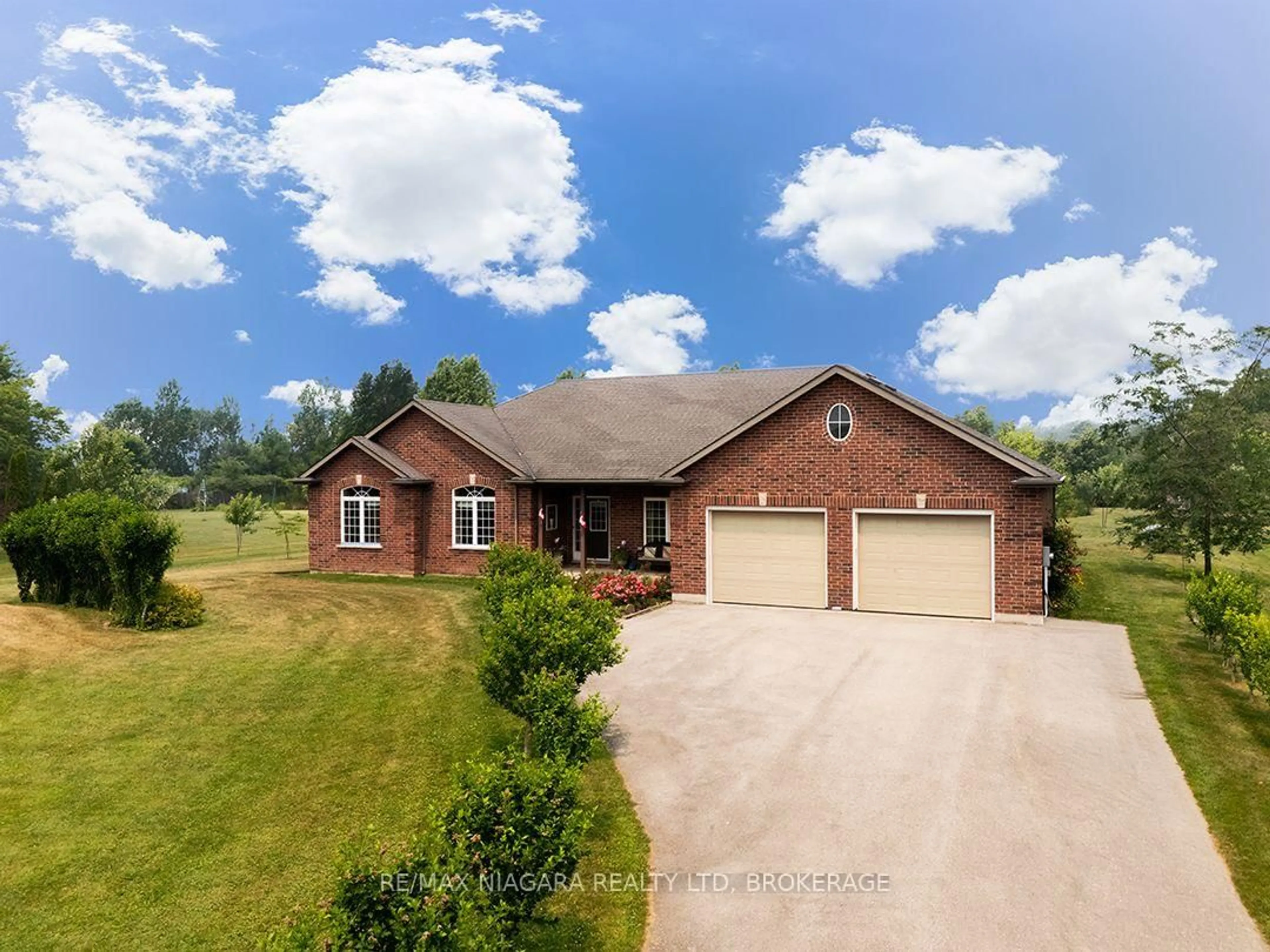 A pic from outside/outdoor area/front of a property/back of a property/a pic from drone, water/lake/river/ocean view for 11004 Lakeshore Rd, Wainfleet Ontario L3K 5V4