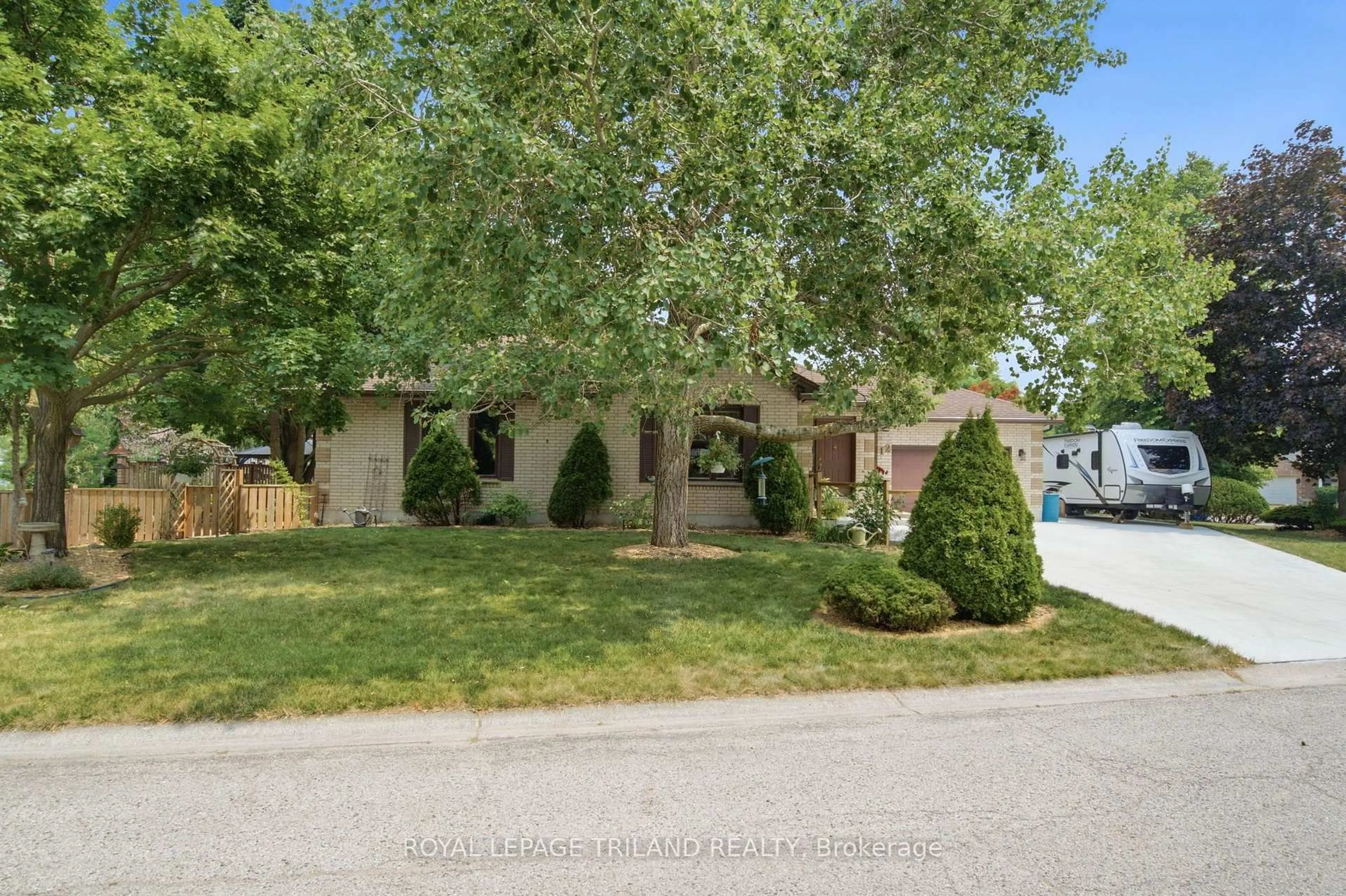 Unknown for 12 Shepherd Ave, London East Ontario N5V 4S3