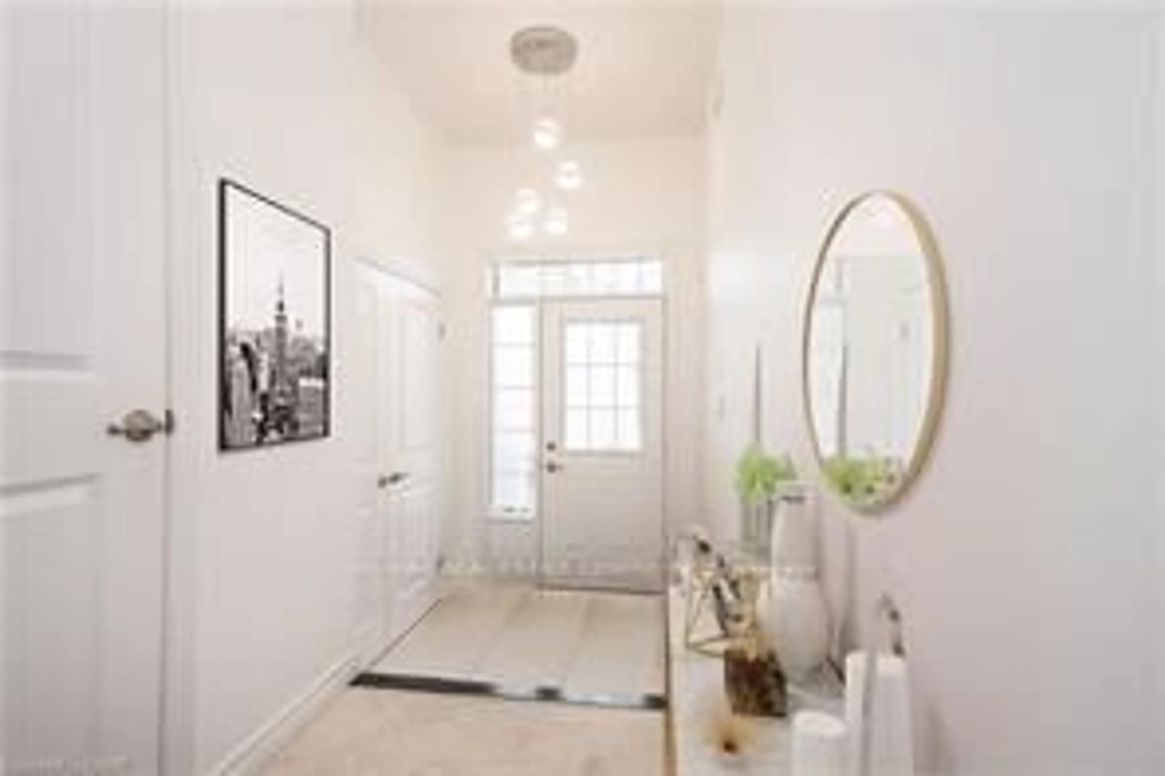 Indoor entryway for 71 Bilanski Farm Rd, Brantford Ontario N3S 0J4