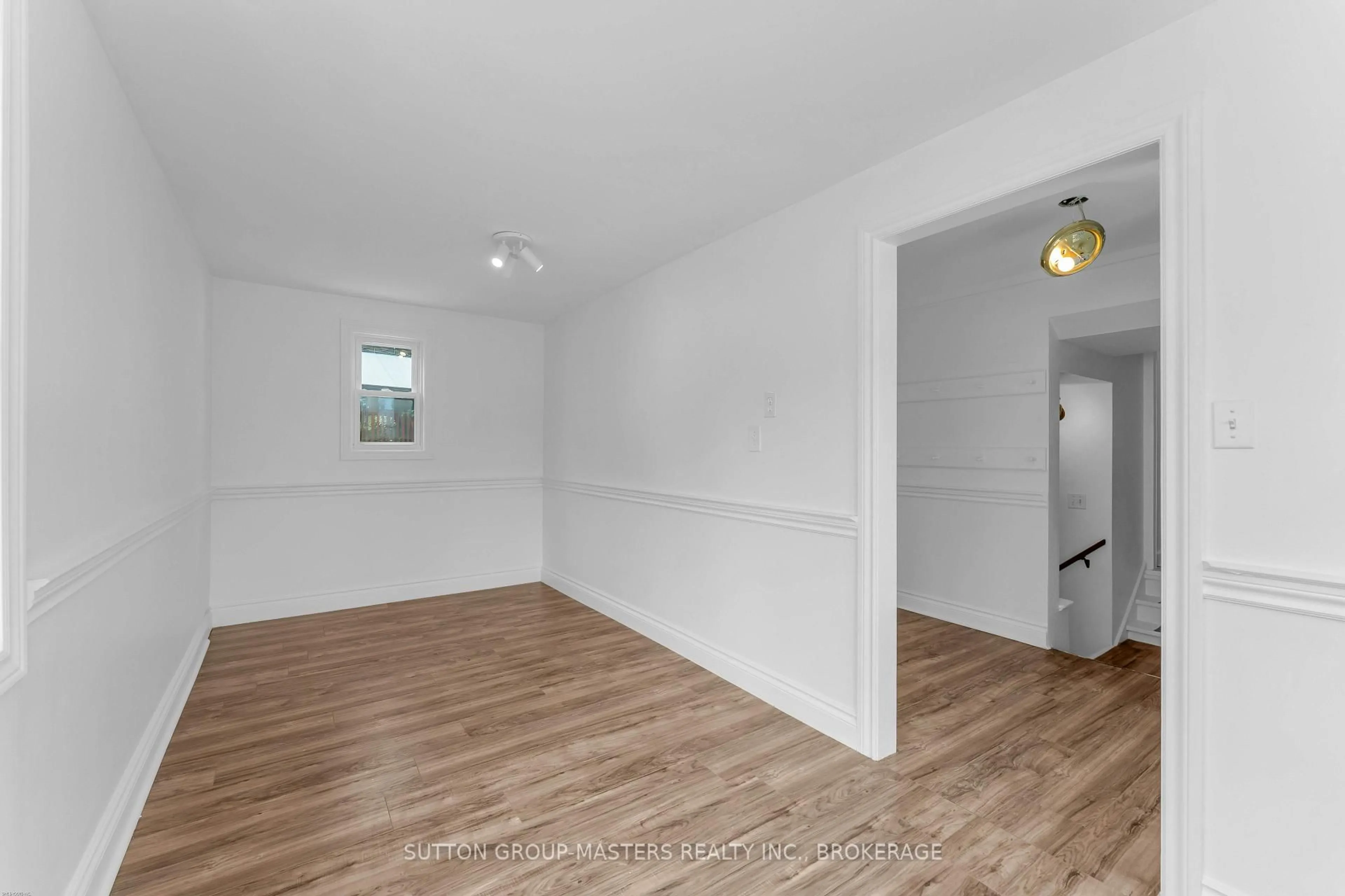 A pic of a room for 1062 Montreal St, Kingston Ontario K7K 3K4