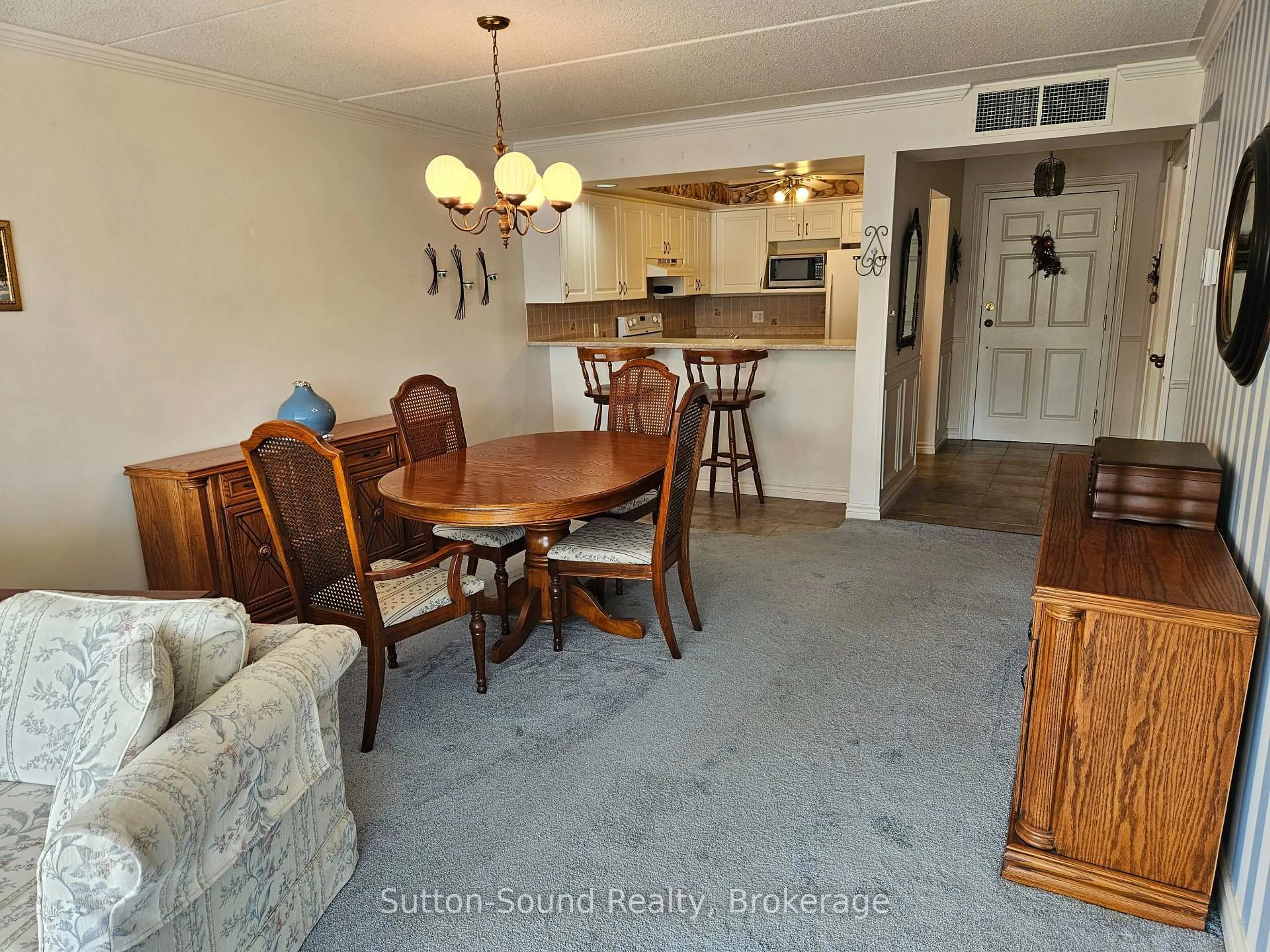 Dining room, unknown for 1455 2nd Ave W Ave #205, Owen Sound Ontario N4K 6V3