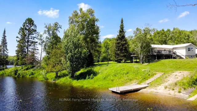 3 Magnet Rd, Magnetawan 2