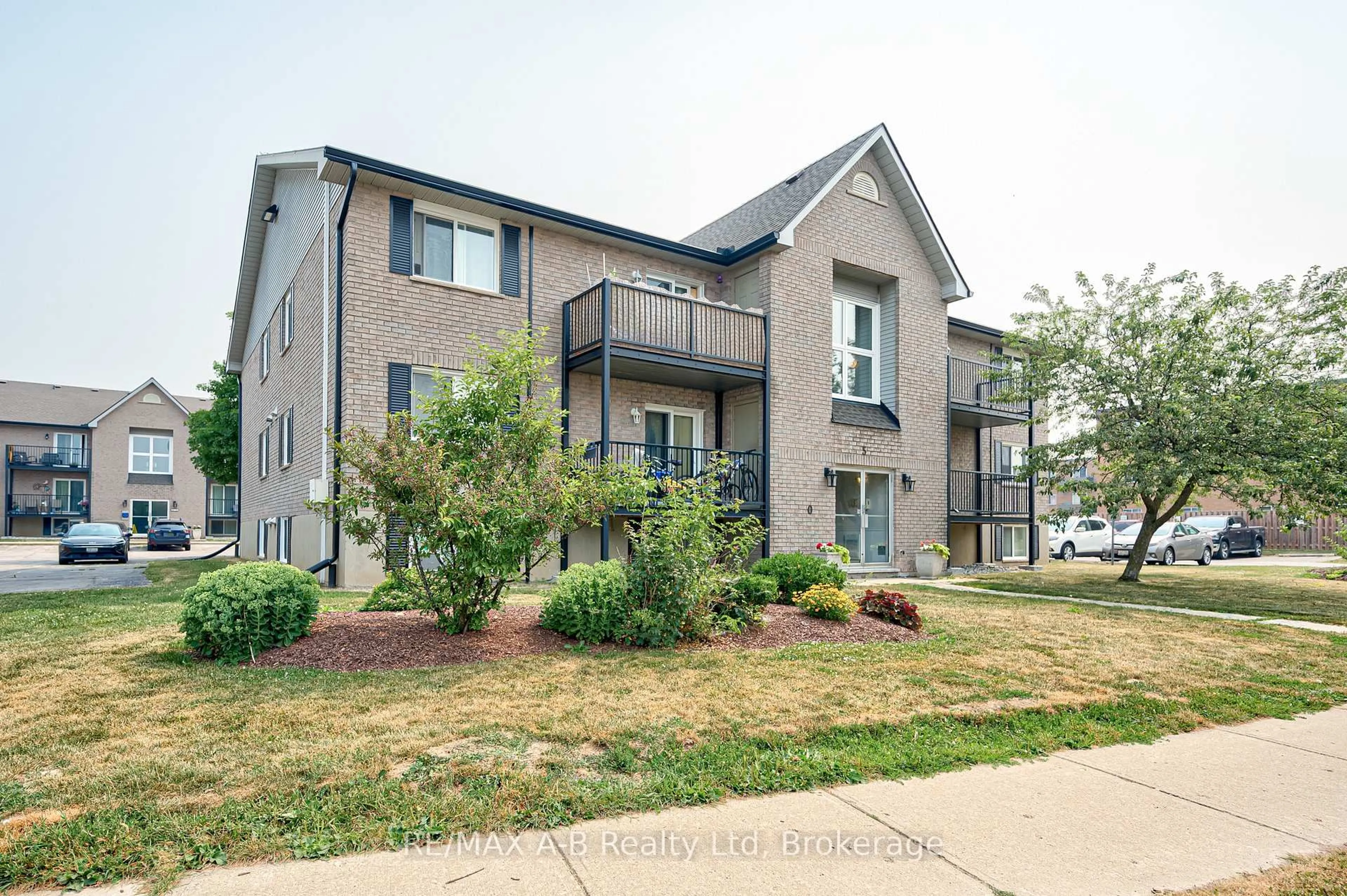 Home with brick exterior material, unknown for 50 Campbell Crt #106, Stratford Ontario N5A 7T6
