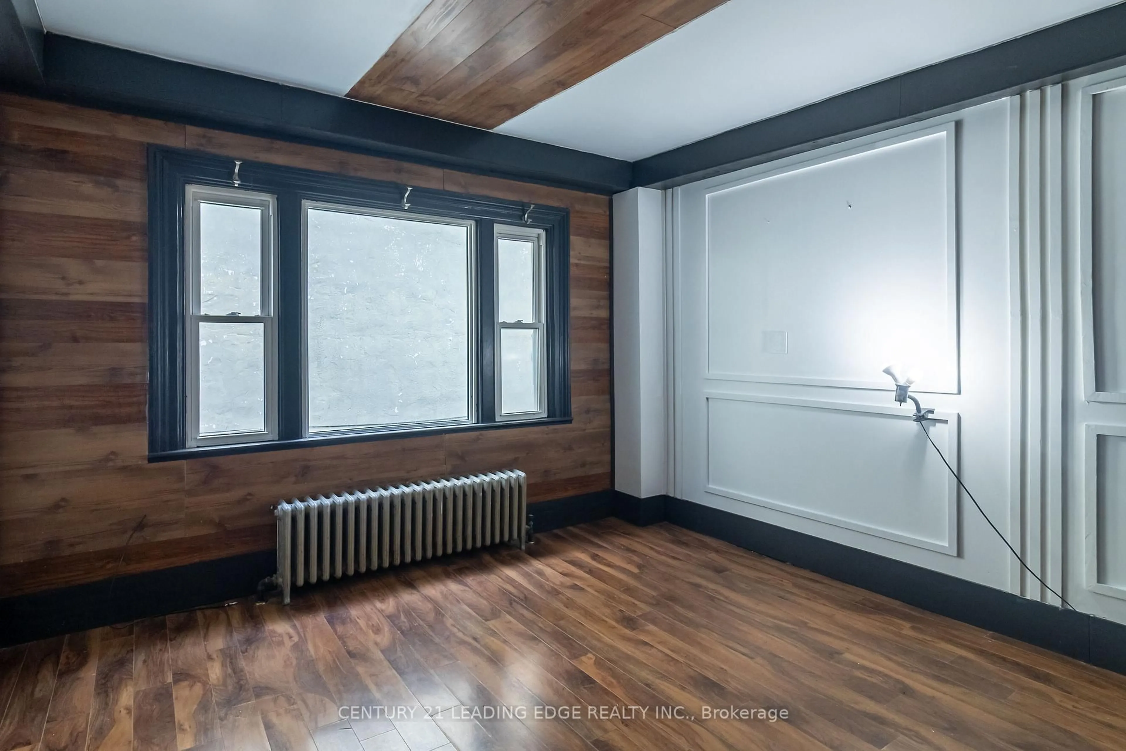 A pic of a room for 223 Main St, Port Colborne Ontario L3K 3V7
