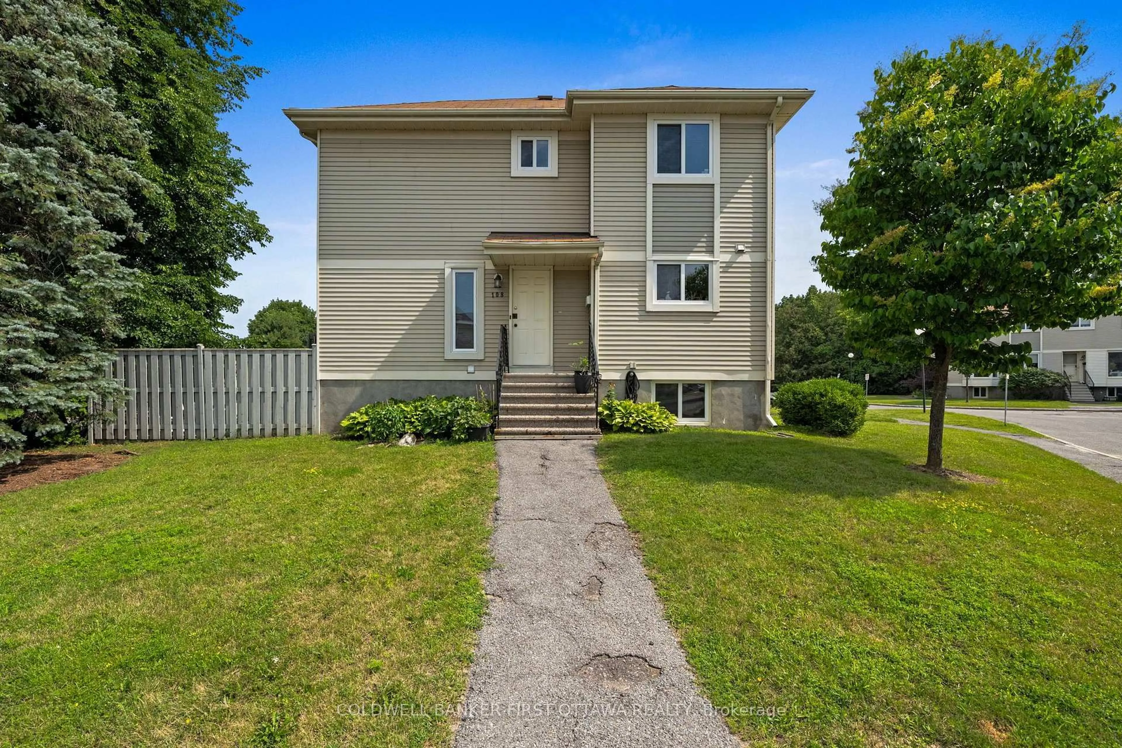 Unknown for 108 Mcdermot Crt #6, Kanata Ontario K2L 3V2